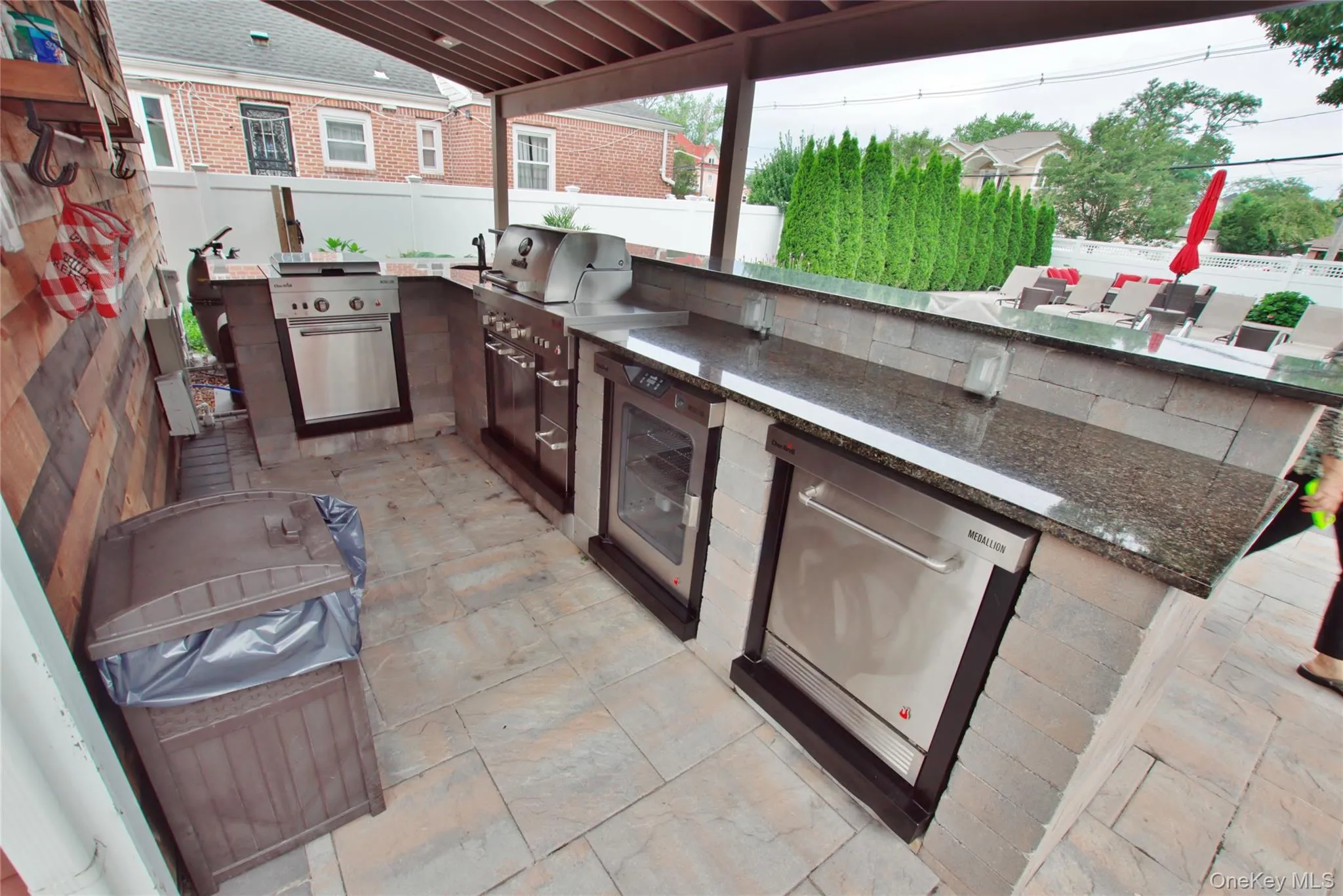278 Long Beach Avenue, Hempstead, NY, 6 Bedrooms Bedrooms, 10 Rooms Rooms,5 BathroomsBathrooms,Residential,For Rent,Long Beach,0,1026100 278 Long Beach Avenue, Hempstead, NY, 6 Bedrooms Bedrooms, 10 Rooms Rooms,5 BathroomsBathrooms,Residential,For Rent,Long Beach,0,1026100
