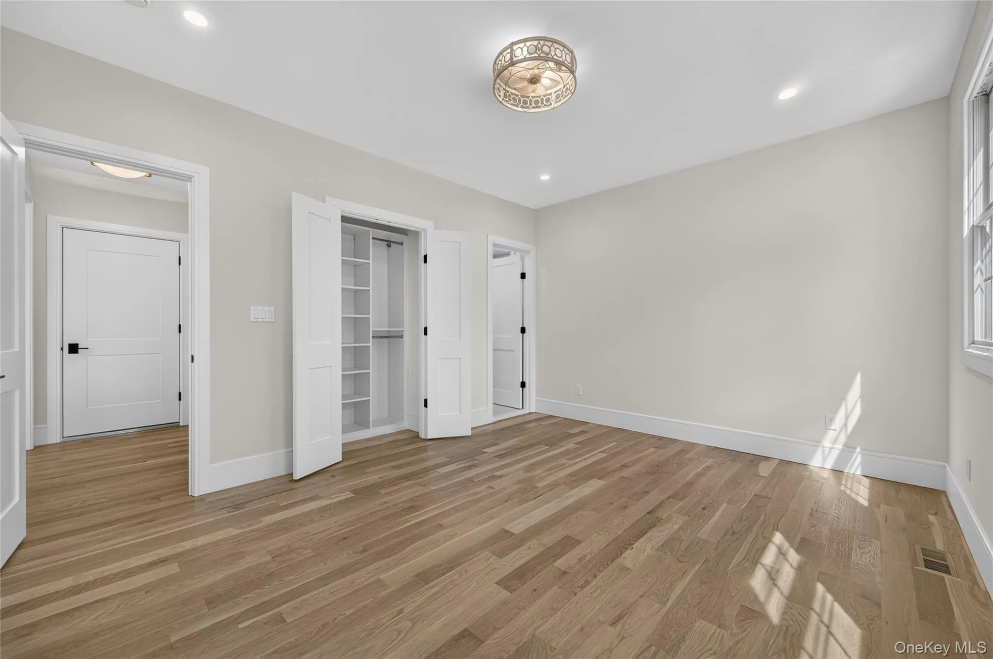 15 Glen Road, Hempstead, NY, 5 Bedrooms Bedrooms, 12 Rooms Rooms,5 BathroomsBathrooms,Residential,For Rent,Glen,0,1026103 15 Glen Road, Hempstead, NY, 5 Bedrooms Bedrooms, 12 Rooms Rooms,5 BathroomsBathrooms,Residential,For Rent,Glen,0,1026103