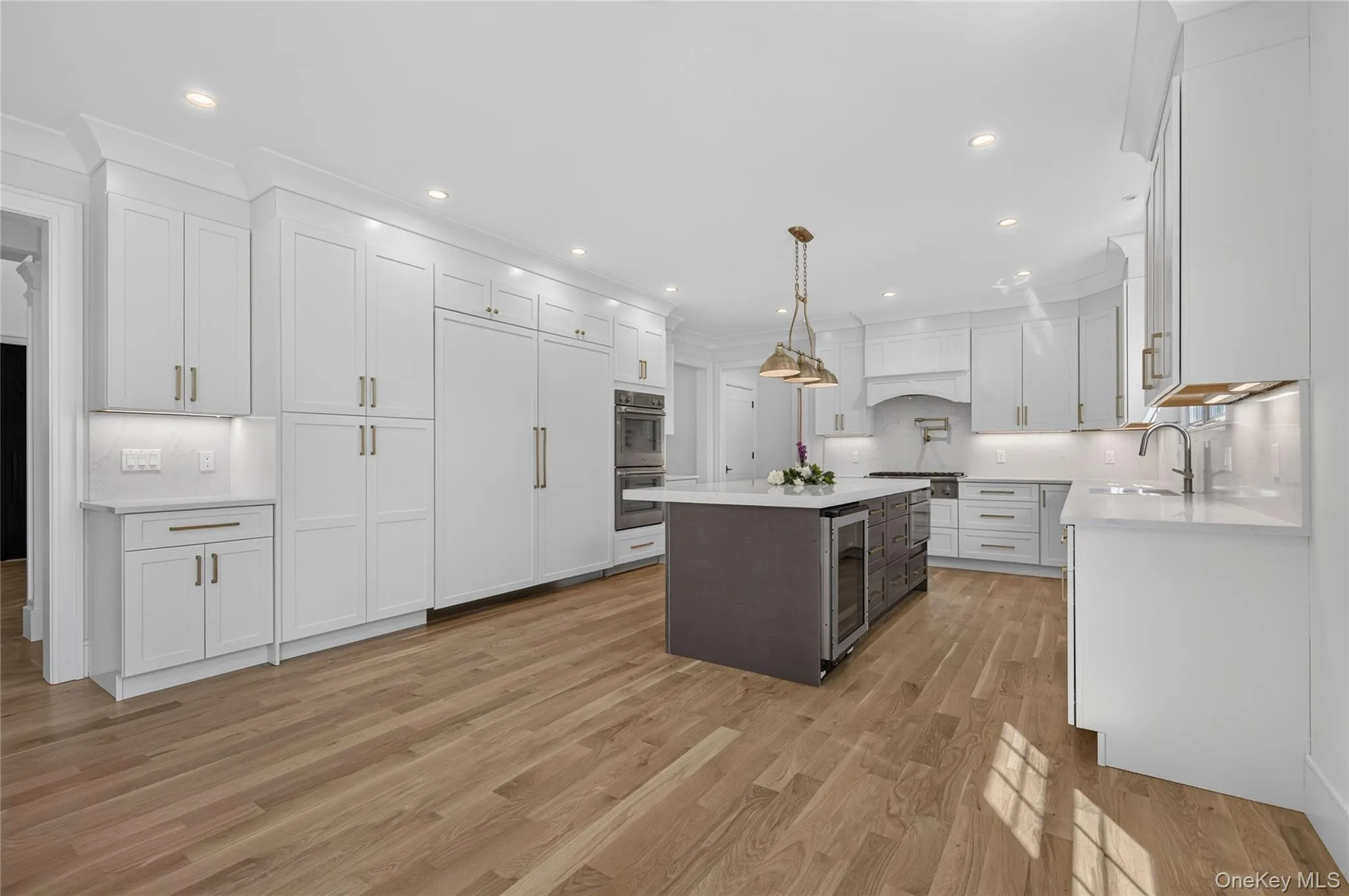 15 Glen Road, Hempstead, NY, 5 Bedrooms Bedrooms, 12 Rooms Rooms,5 BathroomsBathrooms,Residential,For Rent,Glen,0,1026103 15 Glen Road, Hempstead, NY, 5 Bedrooms Bedrooms, 12 Rooms Rooms,5 BathroomsBathrooms,Residential,For Rent,Glen,0,1026103