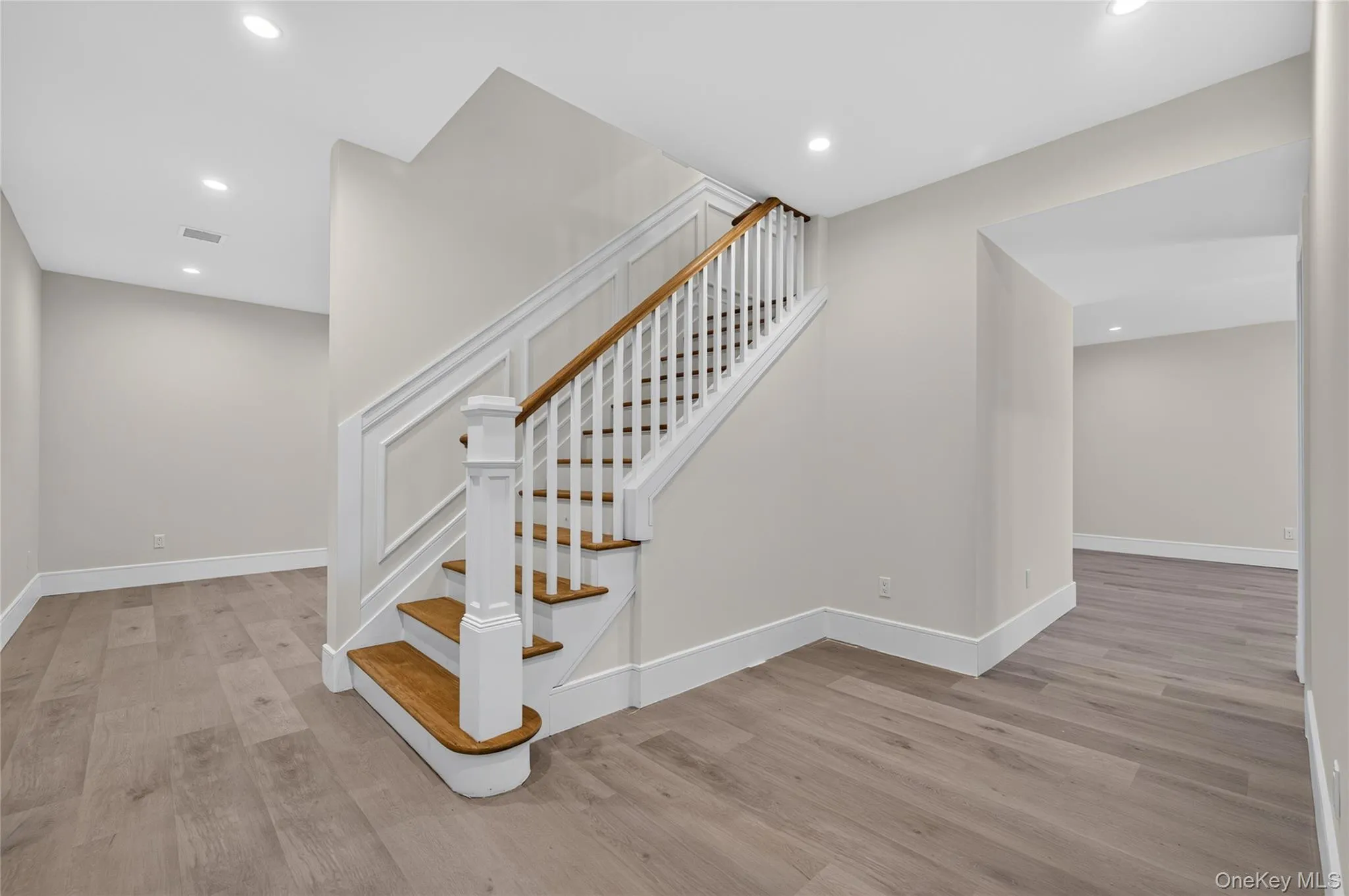 15 Glen Road, Hempstead, NY, 5 Bedrooms Bedrooms, 12 Rooms Rooms,5 BathroomsBathrooms,Residential,For Rent,Glen,0,1026103 15 Glen Road, Hempstead, NY, 5 Bedrooms Bedrooms, 12 Rooms Rooms,5 BathroomsBathrooms,Residential,For Rent,Glen,0,1026103