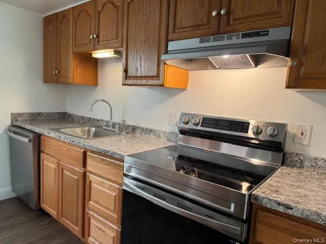 Electric oven/range Electric oven/range