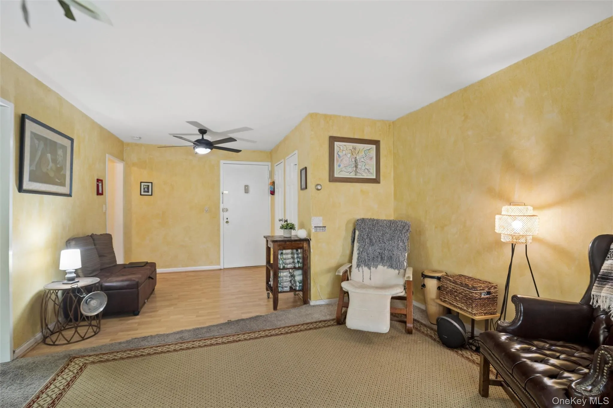 101 Clinton Avenue, North Hempstead, NY, 1 Bedroom Bedrooms, 4 Rooms Rooms,1 BathroomBathrooms,Residential,For Rent,Clinton,0,1026120 101 Clinton Avenue, North Hempstead, NY, 1 Bedroom Bedrooms, 4 Rooms Rooms,1 BathroomBathrooms,Residential,For Rent,Clinton,0,1026120