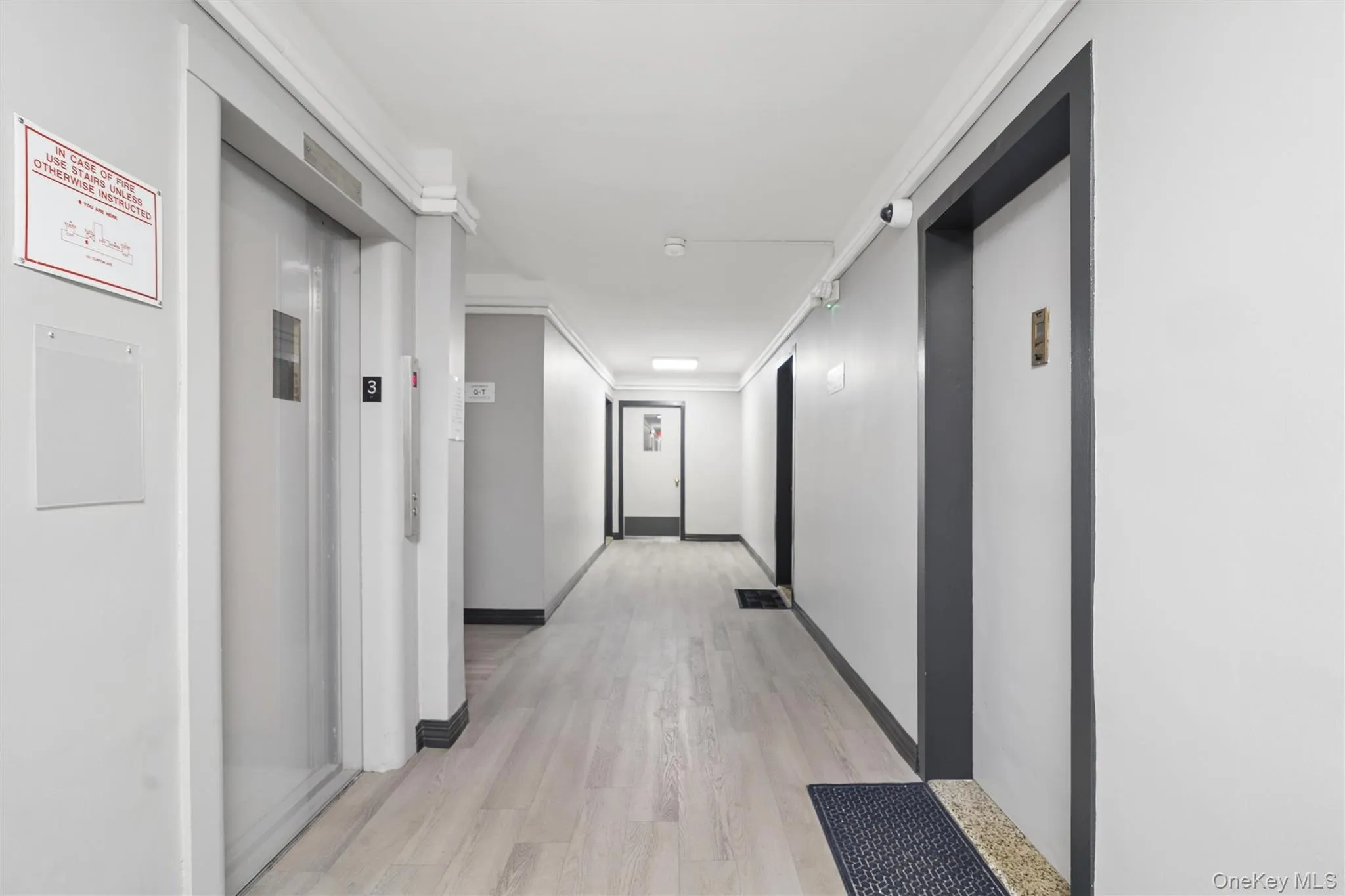 101 Clinton Avenue, North Hempstead, NY, 1 Bedroom Bedrooms, 4 Rooms Rooms,1 BathroomBathrooms,Residential,For Rent,Clinton,0,1026120 101 Clinton Avenue, North Hempstead, NY, 1 Bedroom Bedrooms, 4 Rooms Rooms,1 BathroomBathrooms,Residential,For Rent,Clinton,0,1026120