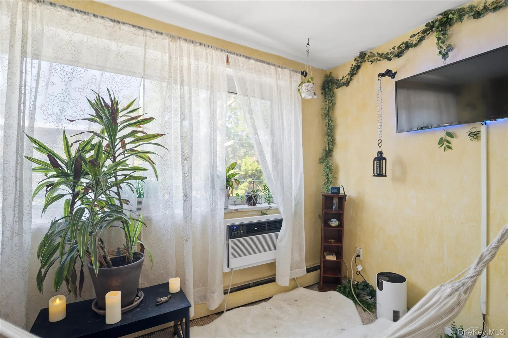 101 Clinton Avenue, North Hempstead, NY, 1 Bedroom Bedrooms, 4 Rooms Rooms,1 BathroomBathrooms,Residential,For Rent,Clinton,0,1026120 101 Clinton Avenue, North Hempstead, NY, 1 Bedroom Bedrooms, 4 Rooms Rooms,1 BathroomBathrooms,Residential,For Rent,Clinton,0,1026120