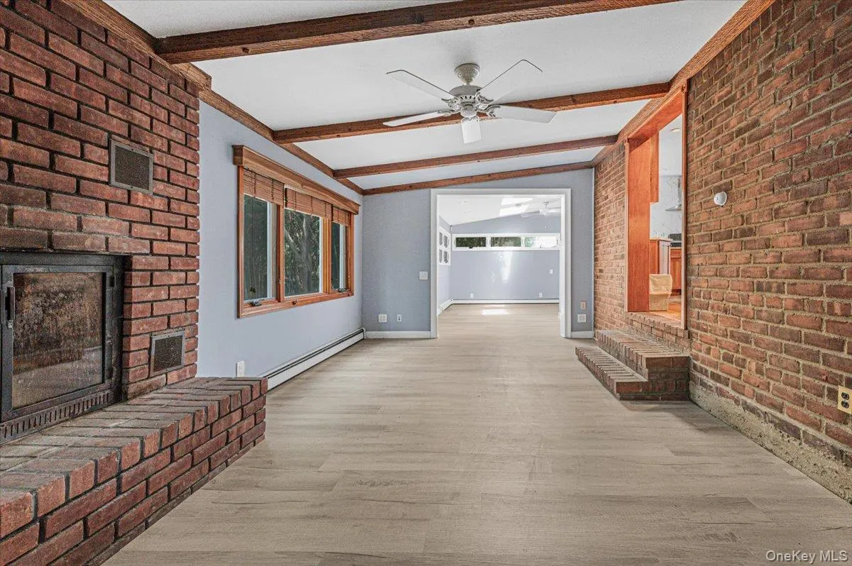9 Tudor Road, Oyster Bay, NY, 4 Bedrooms Bedrooms, 8 Rooms Rooms,2 BathroomsBathrooms,Residential,For Rent,Tudor,0,1026121 9 Tudor Road, Oyster Bay, NY, 4 Bedrooms Bedrooms, 8 Rooms Rooms,2 BathroomsBathrooms,Residential,For Rent,Tudor,0,1026121