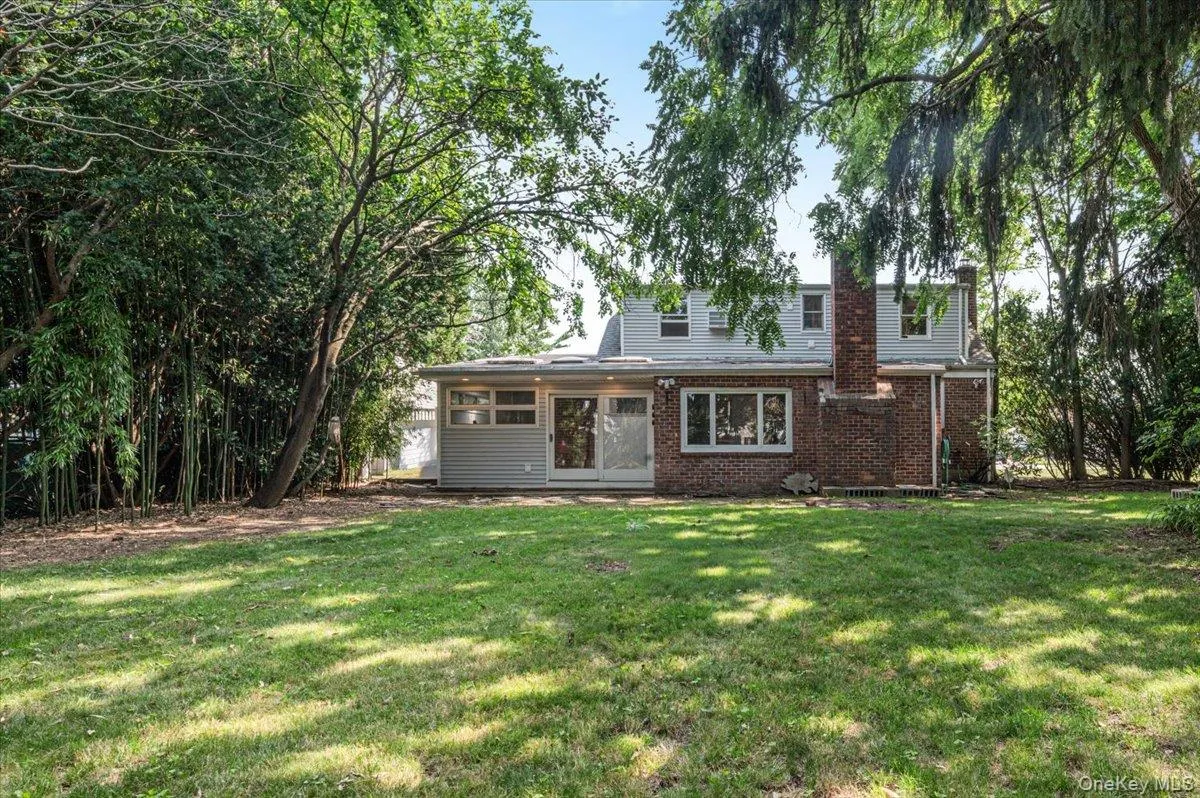 9 Tudor Road, Oyster Bay, NY, 4 Bedrooms Bedrooms, 8 Rooms Rooms,2 BathroomsBathrooms,Residential,For Rent,Tudor,0,1026121 9 Tudor Road, Oyster Bay, NY, 4 Bedrooms Bedrooms, 8 Rooms Rooms,2 BathroomsBathrooms,Residential,For Rent,Tudor,0,1026121