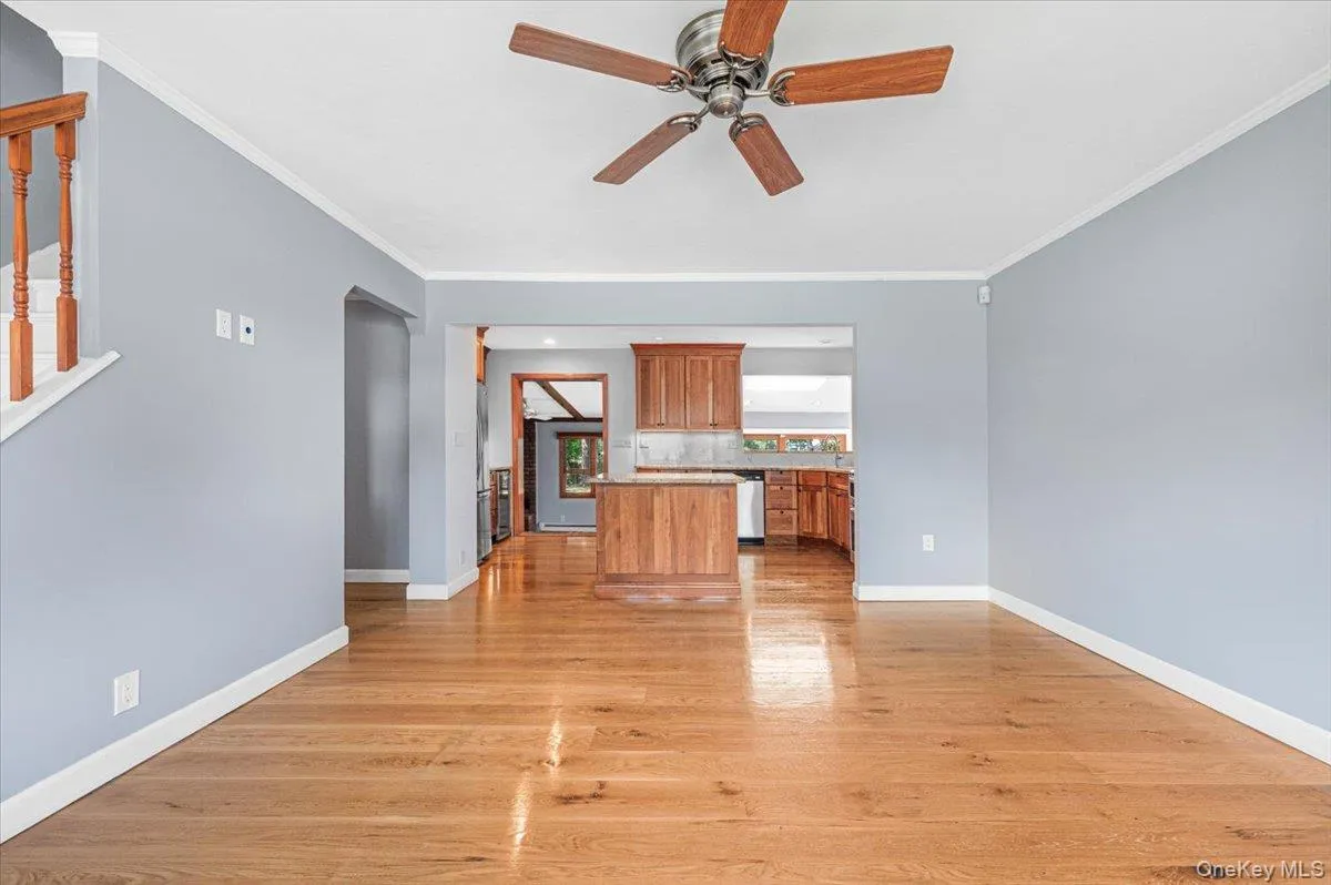 9 Tudor Road, Oyster Bay, NY, 4 Bedrooms Bedrooms, 8 Rooms Rooms,2 BathroomsBathrooms,Residential,For Rent,Tudor,0,1026121 9 Tudor Road, Oyster Bay, NY, 4 Bedrooms Bedrooms, 8 Rooms Rooms,2 BathroomsBathrooms,Residential,For Rent,Tudor,0,1026121