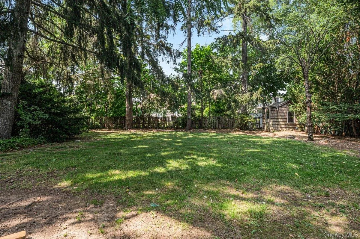 9 Tudor Road, Oyster Bay, NY, 4 Bedrooms Bedrooms, 8 Rooms Rooms,2 BathroomsBathrooms,Residential,For Rent,Tudor,0,1026121 9 Tudor Road, Oyster Bay, NY, 4 Bedrooms Bedrooms, 8 Rooms Rooms,2 BathroomsBathrooms,Residential,For Rent,Tudor,0,1026121