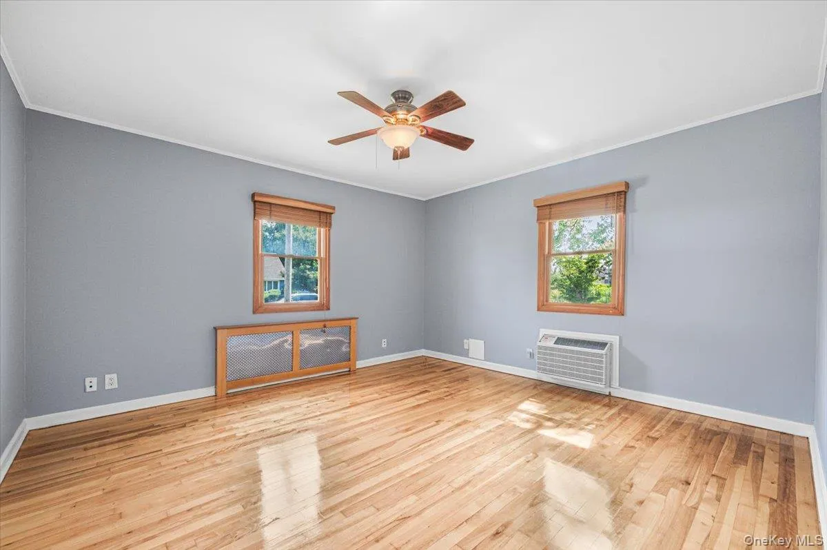 9 Tudor Road, Oyster Bay, NY, 4 Bedrooms Bedrooms, 8 Rooms Rooms,2 BathroomsBathrooms,Residential,For Rent,Tudor,0,1026121 9 Tudor Road, Oyster Bay, NY, 4 Bedrooms Bedrooms, 8 Rooms Rooms,2 BathroomsBathrooms,Residential,For Rent,Tudor,0,1026121
