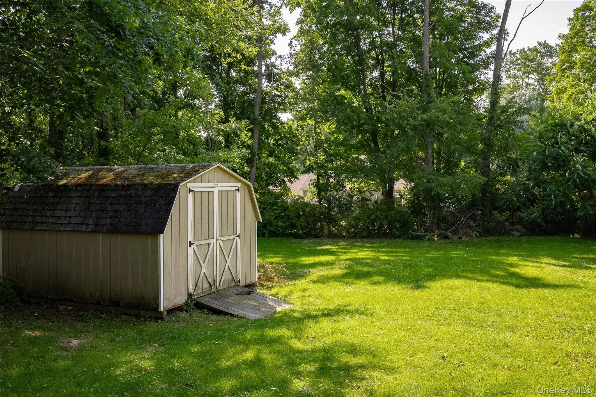 20 Cary Road, Hyde Park, NY, 4 Bedrooms Bedrooms, 10 Rooms Rooms,2 BathroomsBathrooms,Residential,For Rent,Cary,0,1026132 20 Cary Road, Hyde Park, NY, 4 Bedrooms Bedrooms, 10 Rooms Rooms,2 BathroomsBathrooms,Residential,For Rent,Cary,0,1026132
