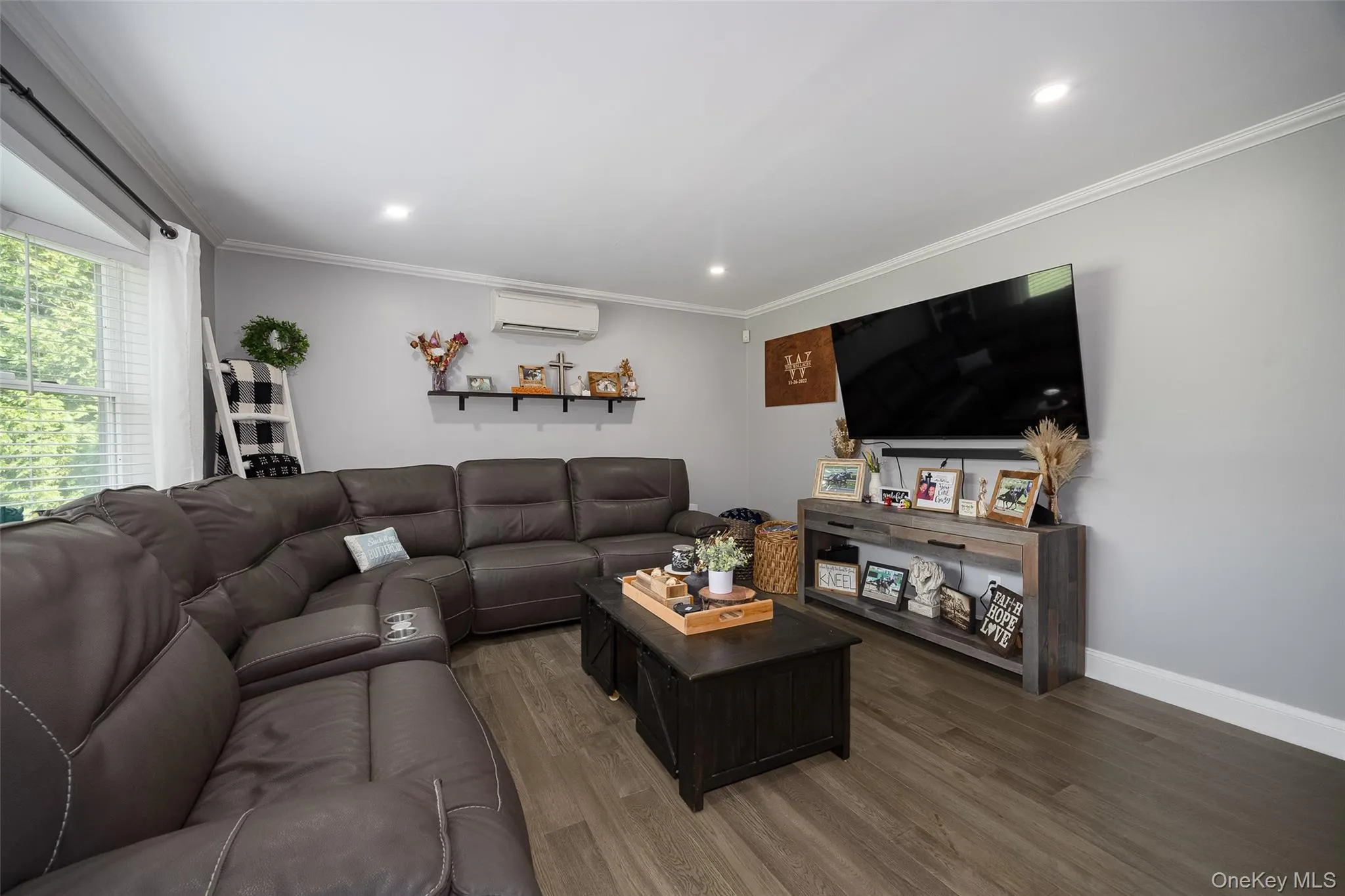 20 Cary Road, Hyde Park, NY, 4 Bedrooms Bedrooms, 10 Rooms Rooms,2 BathroomsBathrooms,Residential,For Rent,Cary,0,1026132 20 Cary Road, Hyde Park, NY, 4 Bedrooms Bedrooms, 10 Rooms Rooms,2 BathroomsBathrooms,Residential,For Rent,Cary,0,1026132