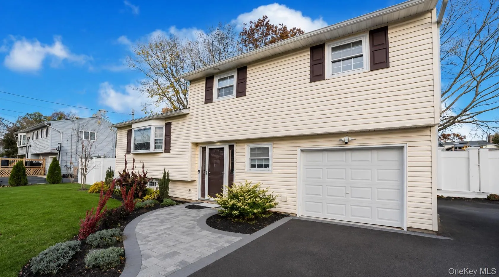 37 Holiday Park Drive, Brookhaven, NY, 4 Bedrooms Bedrooms, 9 Rooms Rooms,1 BathroomBathrooms,Residential,For Rent,Holiday Park,0,1026136 37 Holiday Park Drive, Brookhaven, NY, 4 Bedrooms Bedrooms, 9 Rooms Rooms,1 BathroomBathrooms,Residential,For Rent,Holiday Park,0,1026136