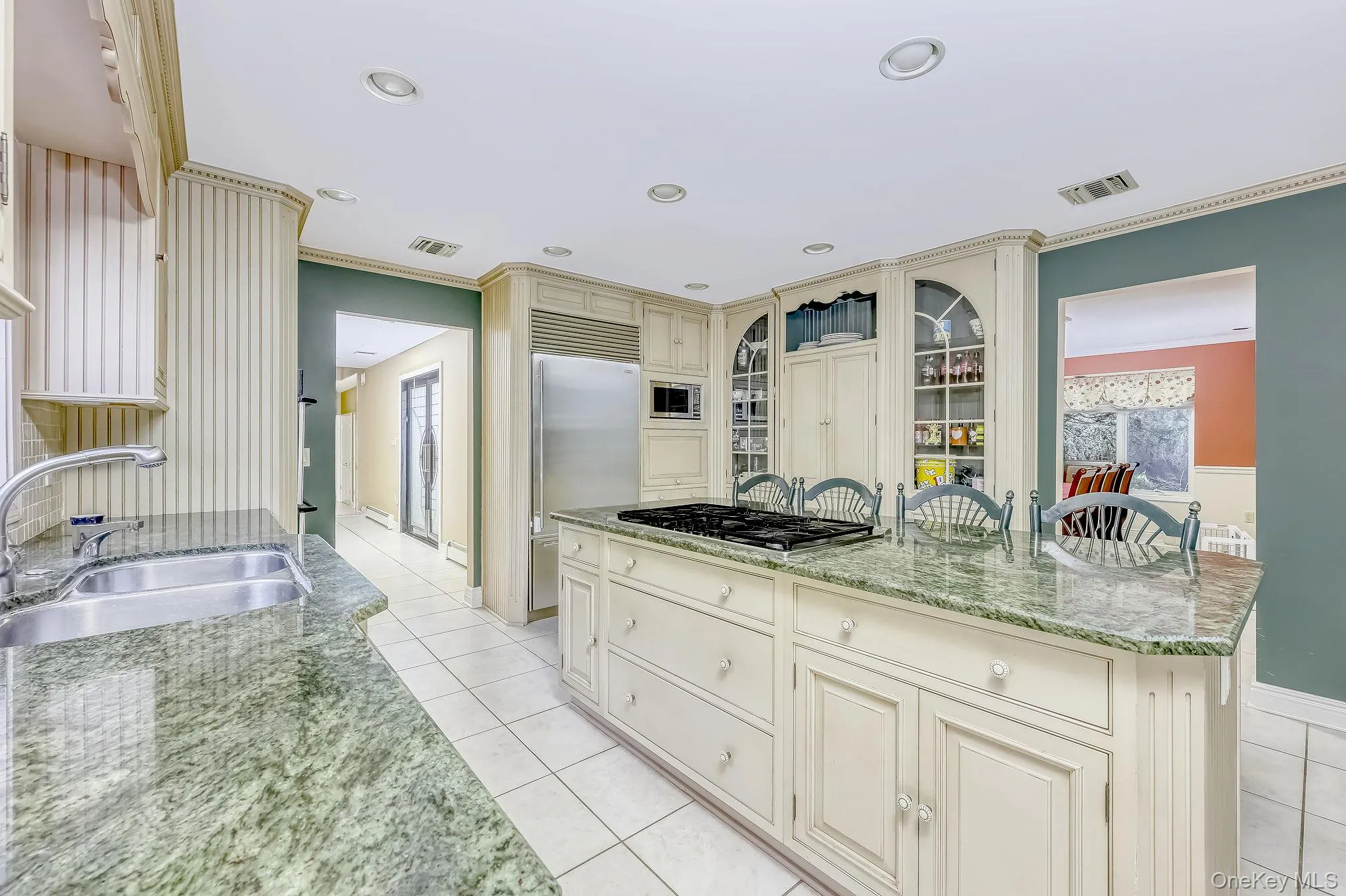 17 Snowdrop Drive, Clarkstown, NY, 5 Bedrooms Bedrooms, 20 Rooms Rooms,3 BathroomsBathrooms,Residential,For Rent,Snowdrop,0,1026138 17 Snowdrop Drive, Clarkstown, NY, 5 Bedrooms Bedrooms, 20 Rooms Rooms,3 BathroomsBathrooms,Residential,For Rent,Snowdrop,0,1026138