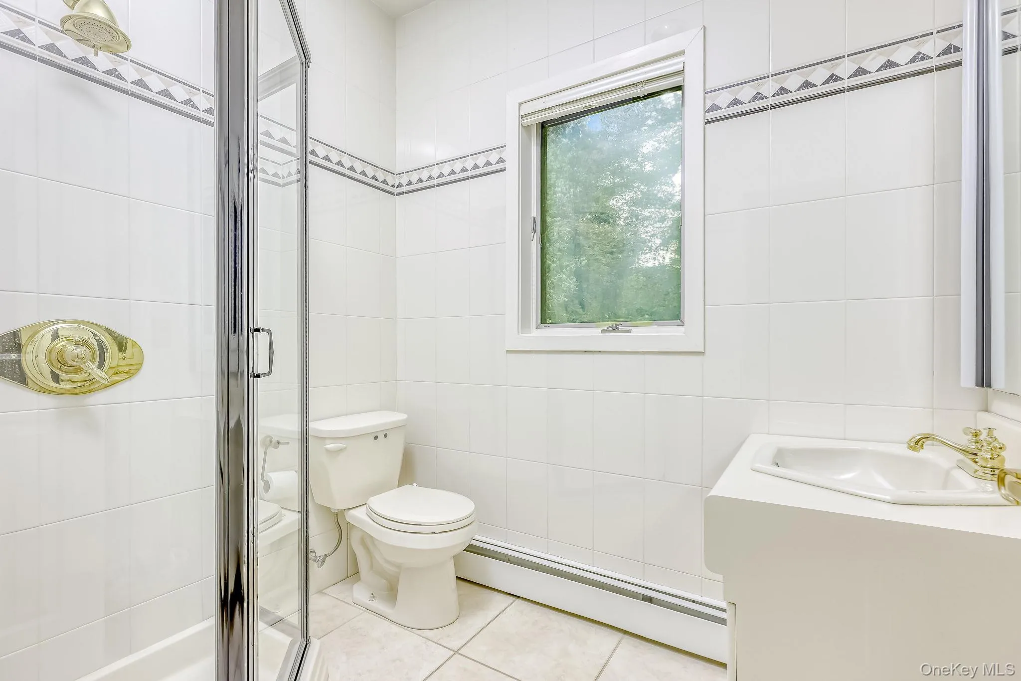 17 Snowdrop Drive, Clarkstown, NY, 5 Bedrooms Bedrooms, 20 Rooms Rooms,3 BathroomsBathrooms,Residential,For Rent,Snowdrop,0,1026138 17 Snowdrop Drive, Clarkstown, NY, 5 Bedrooms Bedrooms, 20 Rooms Rooms,3 BathroomsBathrooms,Residential,For Rent,Snowdrop,0,1026138