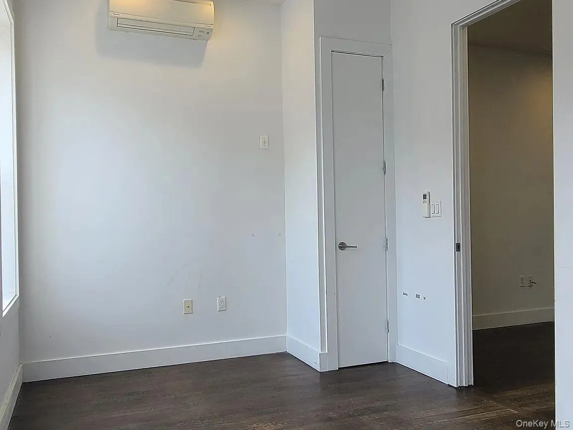 550 Howard Avenue, New York, NY, 3 Bedrooms Bedrooms, 7 Rooms Rooms,1 BathroomBathrooms,Residential Lease,For Rent,Howard,0,1026145 550 Howard Avenue, New York, NY, 3 Bedrooms Bedrooms, 7 Rooms Rooms,1 BathroomBathrooms,Residential Lease,For Rent,Howard,0,1026145