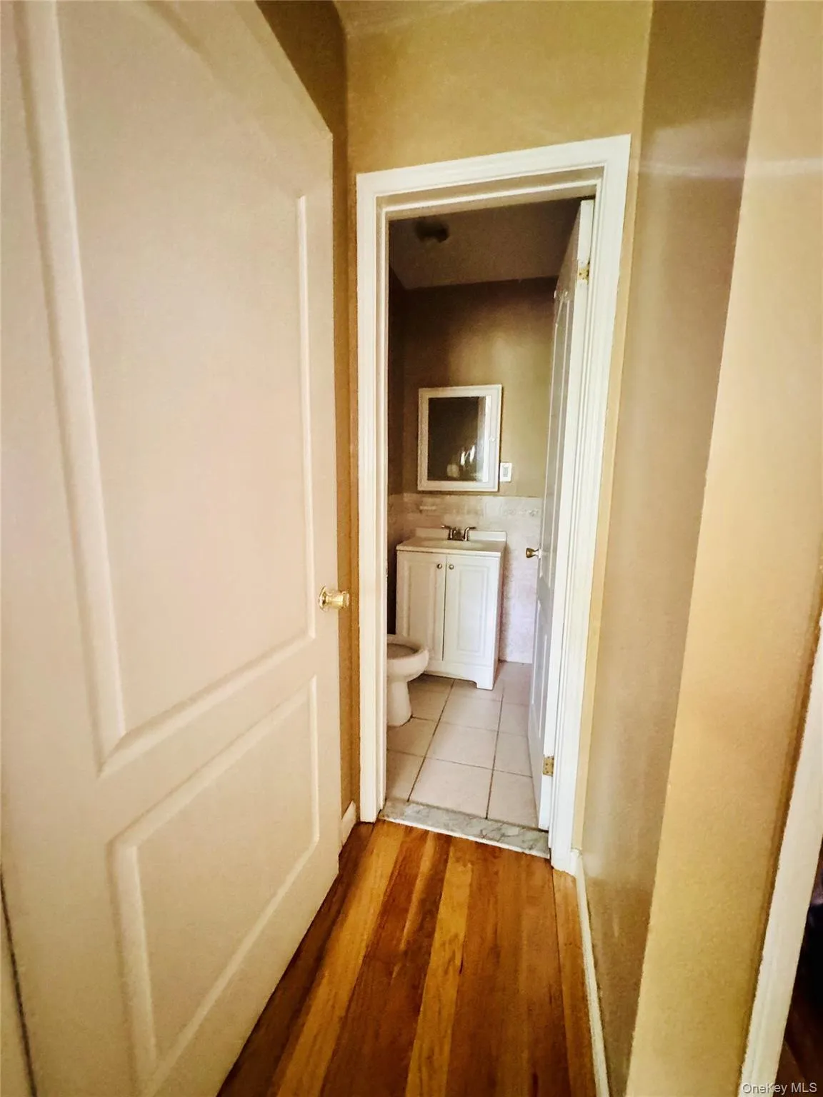 18915 117th Road, New York, NY, 3 Bedrooms Bedrooms, 6 Rooms Rooms,1 BathroomBathrooms,Residential Lease,For Rent,117th,0,1026152 18915 117th Road, New York, NY, 3 Bedrooms Bedrooms, 6 Rooms Rooms,1 BathroomBathrooms,Residential Lease,For Rent,117th,0,1026152