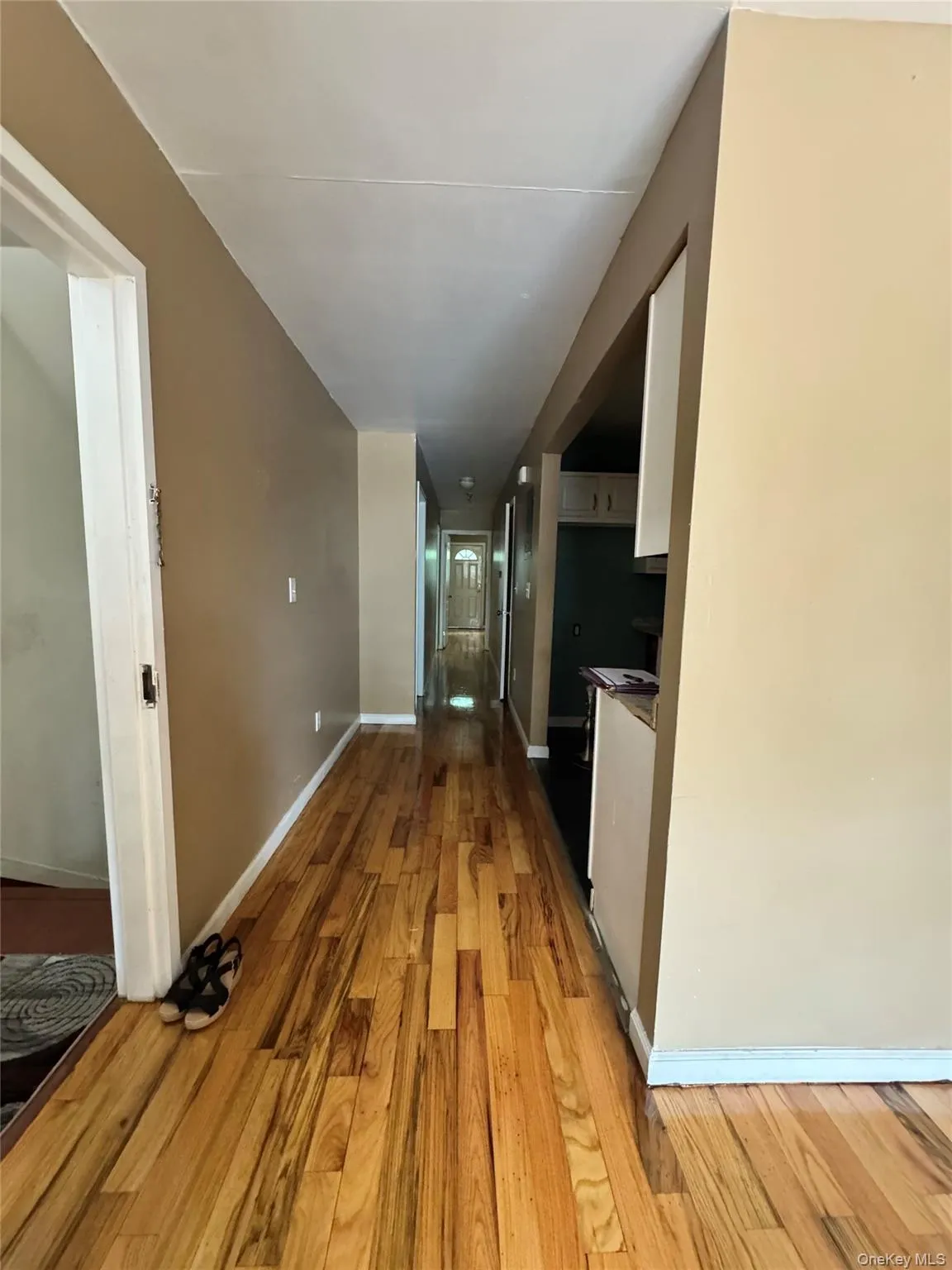 18915 117th Road, New York, NY, 3 Bedrooms Bedrooms, 6 Rooms Rooms,1 BathroomBathrooms,Residential Lease,For Rent,117th,0,1026152 18915 117th Road, New York, NY, 3 Bedrooms Bedrooms, 6 Rooms Rooms,1 BathroomBathrooms,Residential Lease,For Rent,117th,0,1026152
