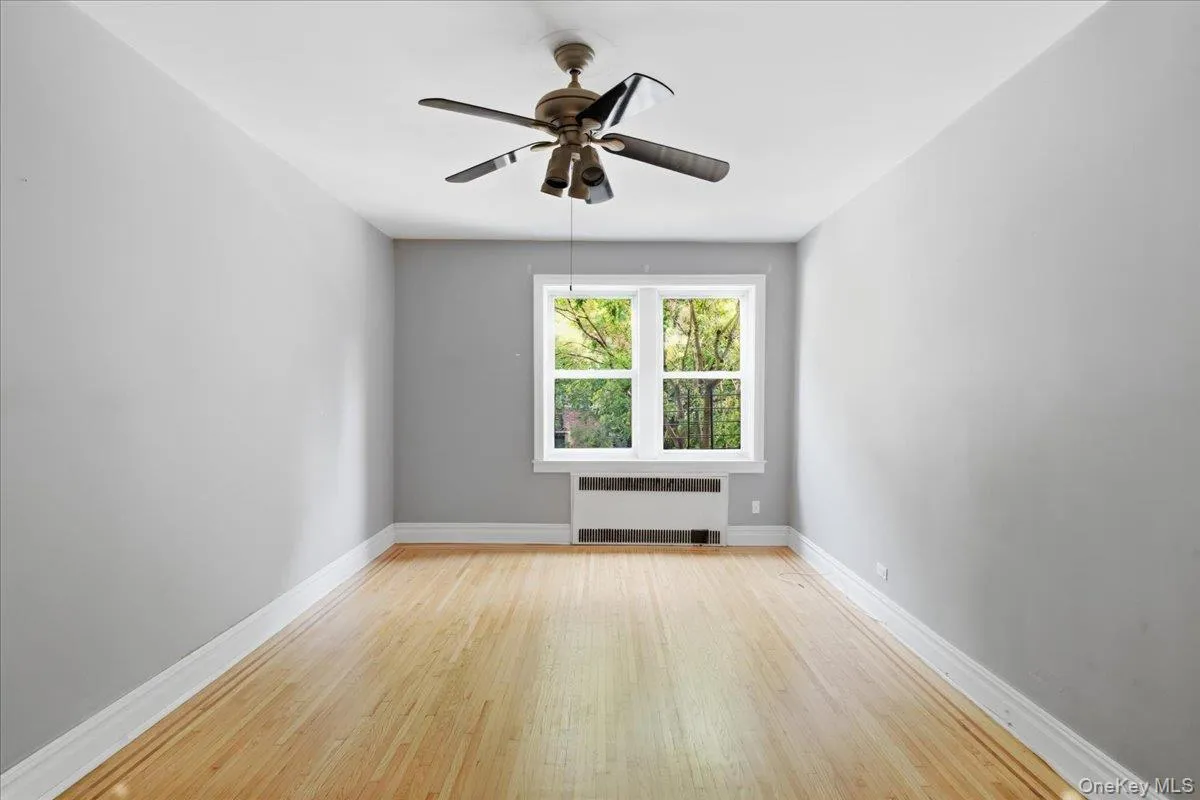 3550 82nd Street, New York, NY, 2 Bedrooms Bedrooms, 5 Rooms Rooms,1 BathroomBathrooms,Residential,For Rent,82nd,0,1026161 3550 82nd Street, New York, NY, 2 Bedrooms Bedrooms, 5 Rooms Rooms,1 BathroomBathrooms,Residential,For Rent,82nd,0,1026161