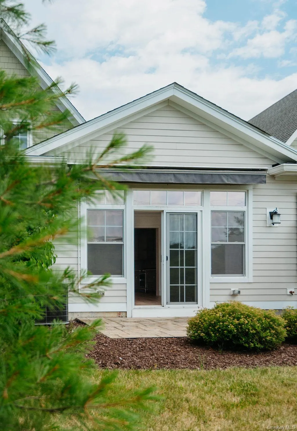 43 Oakwood Lane, Rhinebeck, NY, 2 Bedrooms Bedrooms, 6 Rooms Rooms,2 BathroomsBathrooms,Residential Lease,For Rent,Oakwood,0,1026166 43 Oakwood Lane, Rhinebeck, NY, 2 Bedrooms Bedrooms, 6 Rooms Rooms,2 BathroomsBathrooms,Residential Lease,For Rent,Oakwood,0,1026166