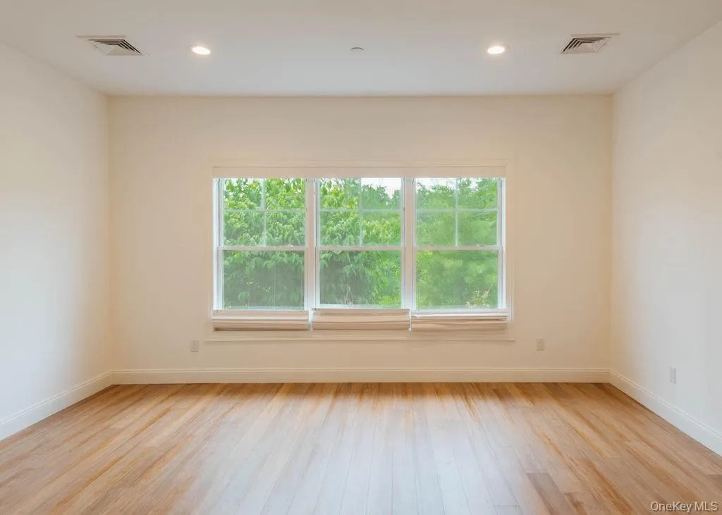 43 Oakwood Lane, Rhinebeck, NY, 2 Bedrooms Bedrooms, 6 Rooms Rooms,2 BathroomsBathrooms,Residential Lease,For Rent,Oakwood,0,1026166 43 Oakwood Lane, Rhinebeck, NY, 2 Bedrooms Bedrooms, 6 Rooms Rooms,2 BathroomsBathrooms,Residential Lease,For Rent,Oakwood,0,1026166