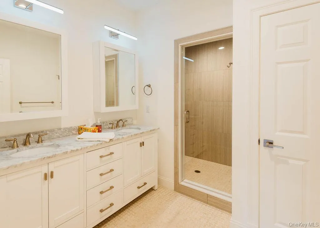 43 Oakwood Lane, Rhinebeck, NY, 2 Bedrooms Bedrooms, 6 Rooms Rooms,2 BathroomsBathrooms,Residential Lease,For Rent,Oakwood,0,1026166 43 Oakwood Lane, Rhinebeck, NY, 2 Bedrooms Bedrooms, 6 Rooms Rooms,2 BathroomsBathrooms,Residential Lease,For Rent,Oakwood,0,1026166