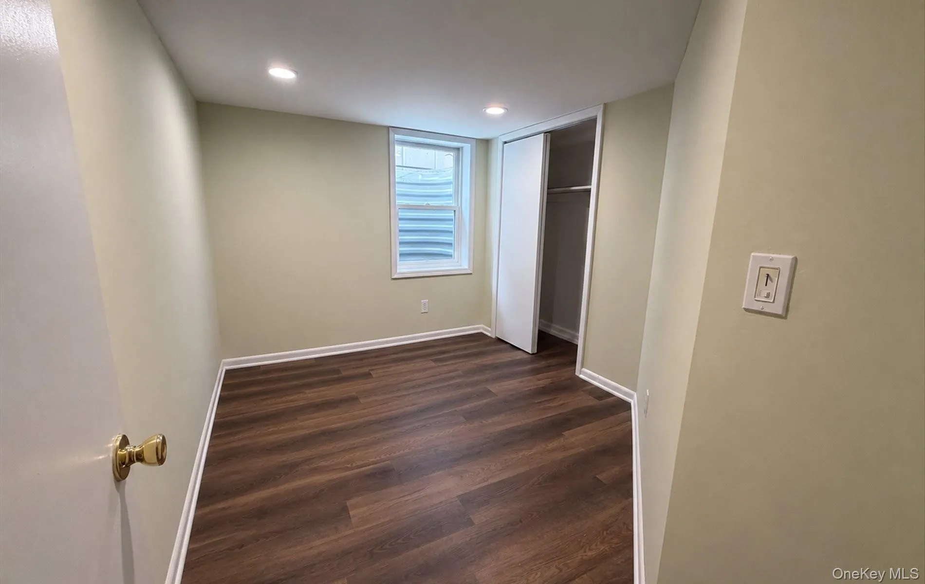 Finished Basement/office Finished Basement/office