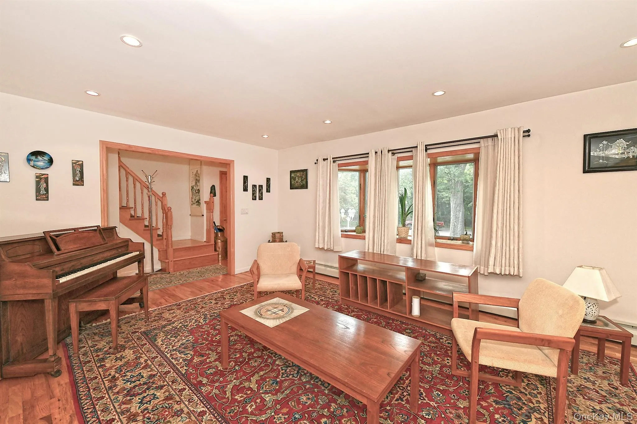 5 Trudy Court, Huntington, NY, 4 Bedrooms Bedrooms, 8 Rooms Rooms,3 BathroomsBathrooms,Residential,For Rent,Trudy,0,1026169 5 Trudy Court, Huntington, NY, 4 Bedrooms Bedrooms, 8 Rooms Rooms,3 BathroomsBathrooms,Residential,For Rent,Trudy,0,1026169