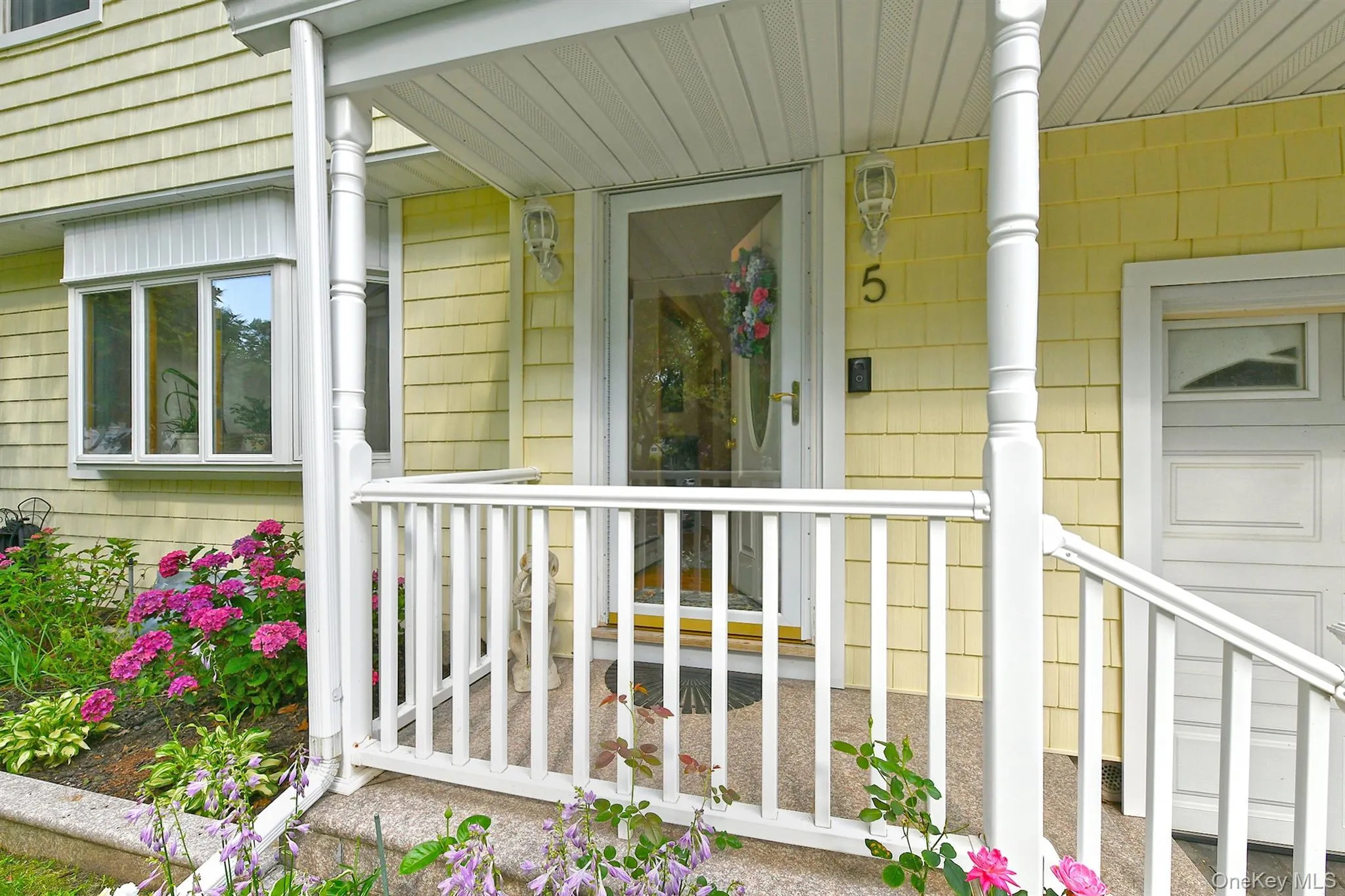 5 Trudy Court, Huntington, NY, 4 Bedrooms Bedrooms, 8 Rooms Rooms,3 BathroomsBathrooms,Residential,For Rent,Trudy,0,1026169 5 Trudy Court, Huntington, NY, 4 Bedrooms Bedrooms, 8 Rooms Rooms,3 BathroomsBathrooms,Residential,For Rent,Trudy,0,1026169