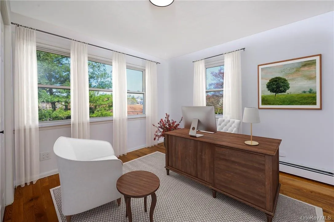 Virtually staged Home Office/Fifth bedroom. Virtually staged Home Office/Fifth bedroom.