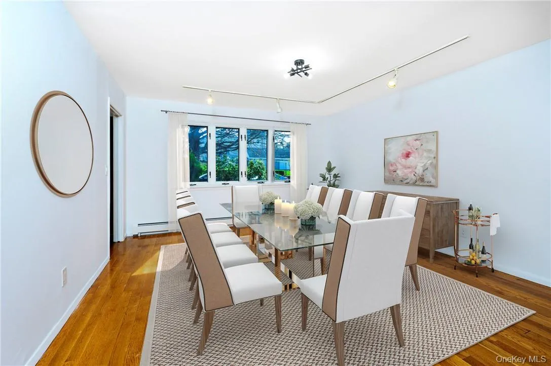 Virtually staged dining room Virtually staged dining room