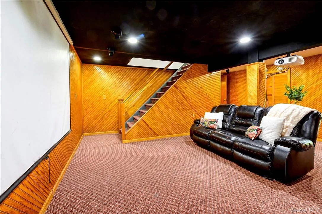 Lower Level. Lower Level.