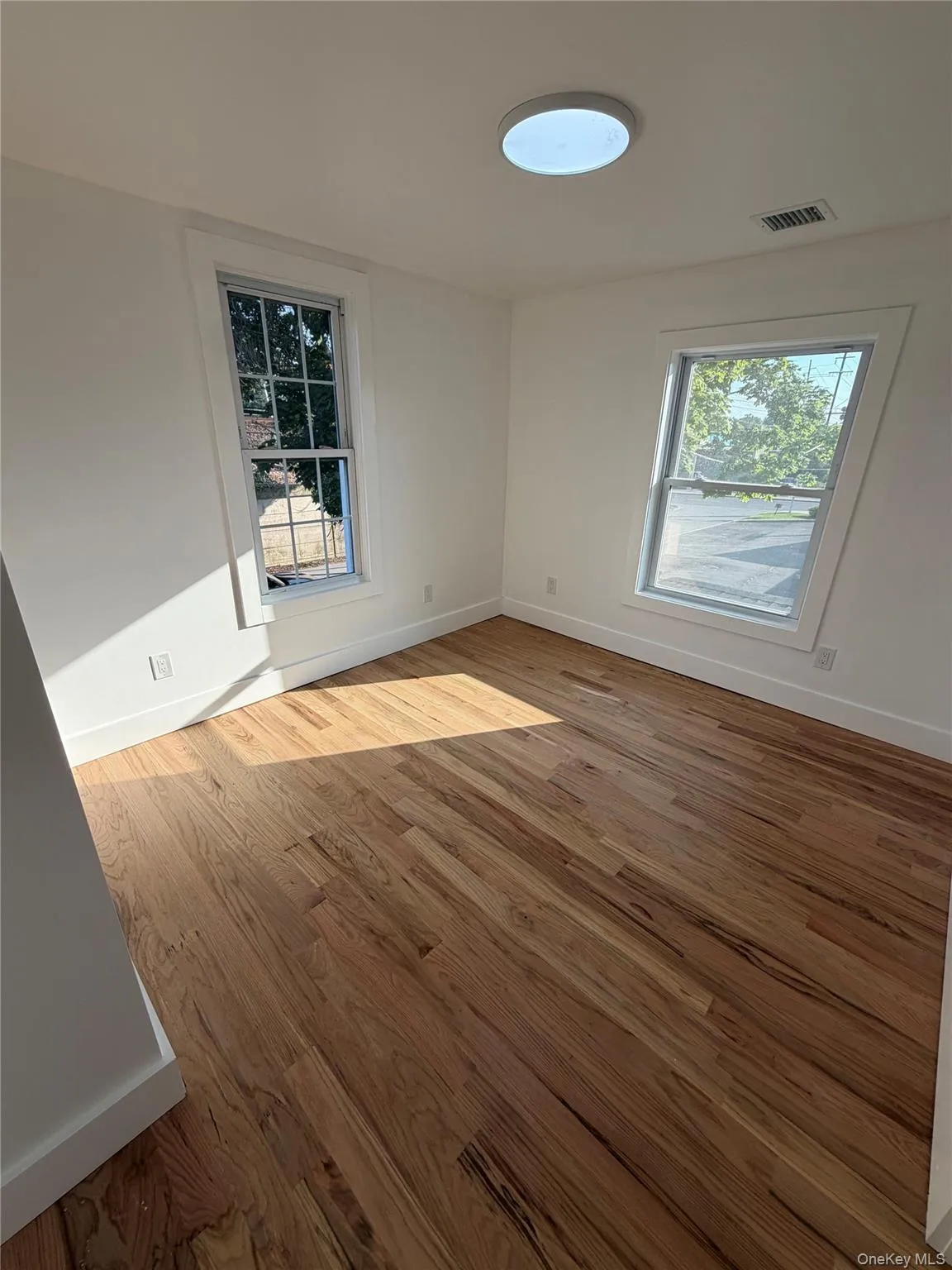 227 Railroad Avenue, Babylon, NY, 4 Bedrooms Bedrooms, 7 Rooms Rooms,3 BathroomsBathrooms,Residential Lease,For Rent,Railroad,0,1026171 227 Railroad Avenue, Babylon, NY, 4 Bedrooms Bedrooms, 7 Rooms Rooms,3 BathroomsBathrooms,Residential Lease,For Rent,Railroad,0,1026171