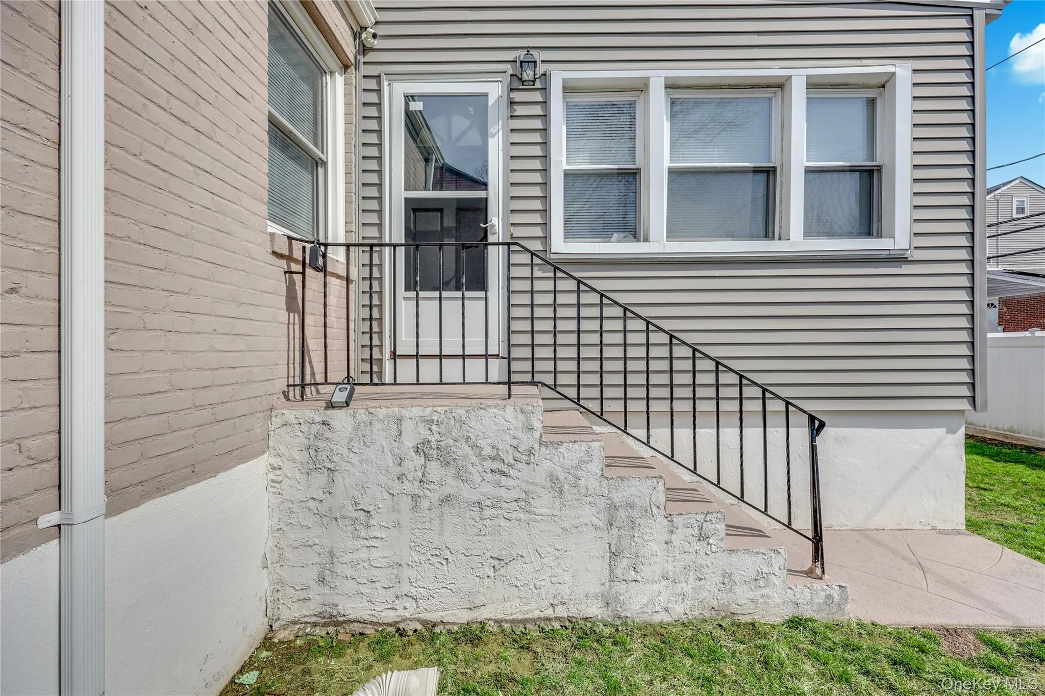 5 Hawthorne Lane, Hempstead, NY, 4 Bedrooms Bedrooms, 10 Rooms Rooms,2 BathroomsBathrooms,Residential Lease,For Rent,Hawthorne,0,1026176 5 Hawthorne Lane, Hempstead, NY, 4 Bedrooms Bedrooms, 10 Rooms Rooms,2 BathroomsBathrooms,Residential Lease,For Rent,Hawthorne,0,1026176