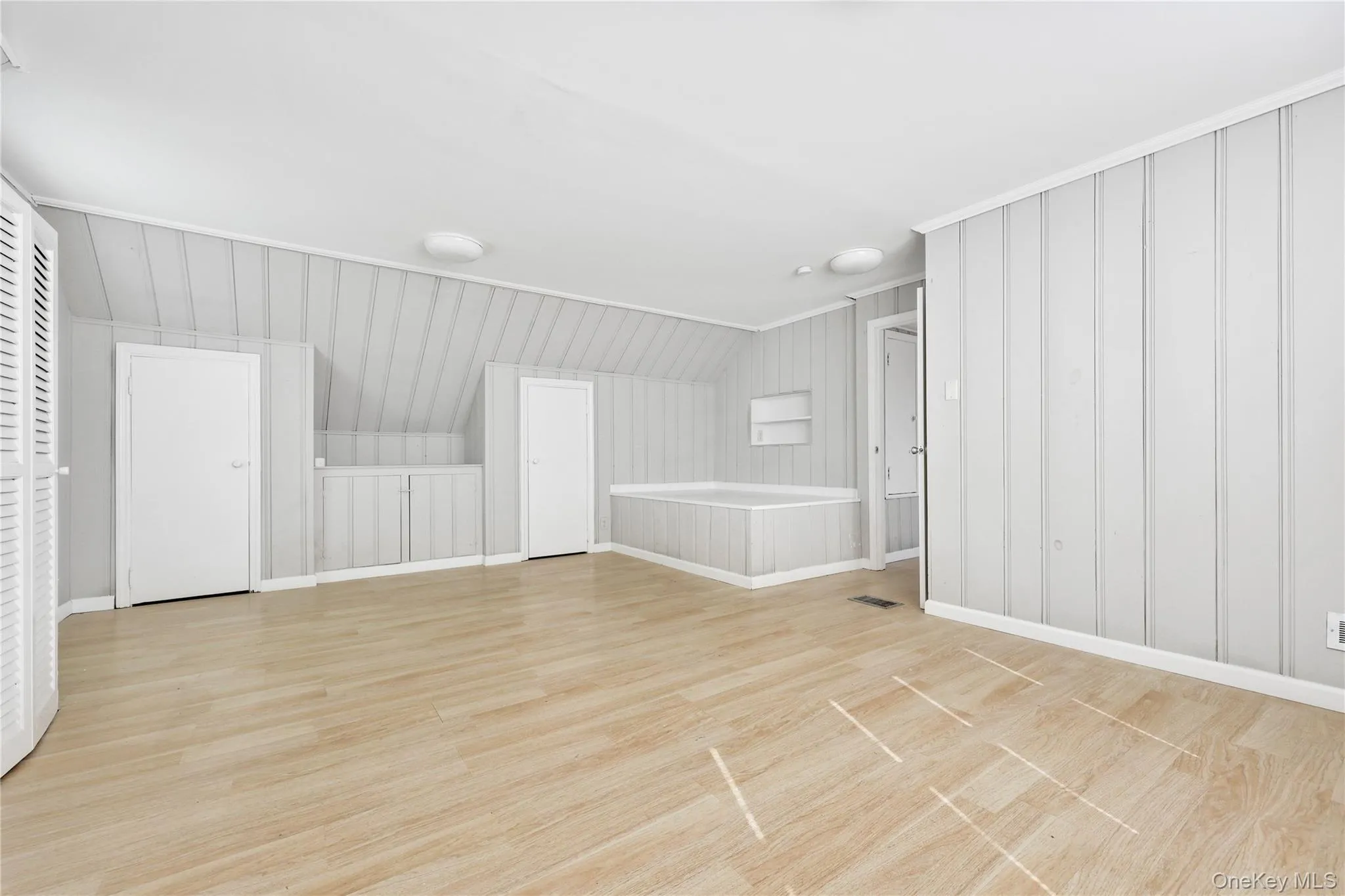 5 Hawthorne Lane, Hempstead, NY, 4 Bedrooms Bedrooms, 10 Rooms Rooms,2 BathroomsBathrooms,Residential Lease,For Rent,Hawthorne,0,1026176 5 Hawthorne Lane, Hempstead, NY, 4 Bedrooms Bedrooms, 10 Rooms Rooms,2 BathroomsBathrooms,Residential Lease,For Rent,Hawthorne,0,1026176