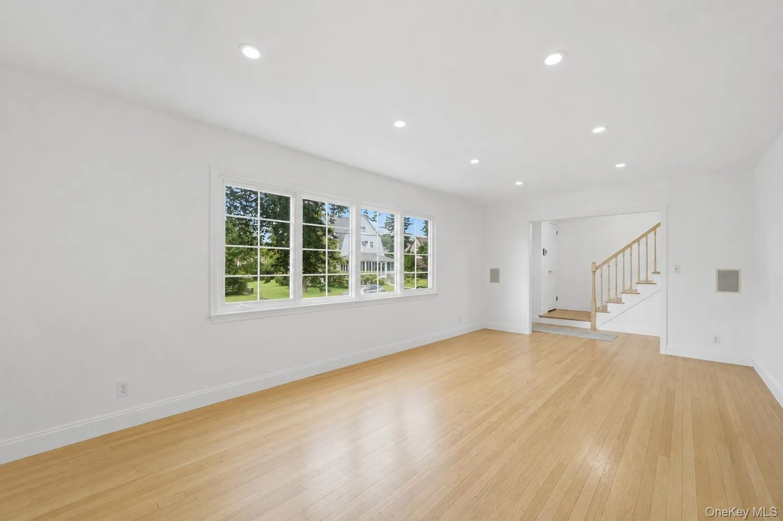 144 Bell Road, Eastchester, NY, 3 Bedrooms Bedrooms, 6 Rooms Rooms,1 BathroomBathrooms,Residential,For Rent,Bell,0,1026179 144 Bell Road, Eastchester, NY, 3 Bedrooms Bedrooms, 6 Rooms Rooms,1 BathroomBathrooms,Residential,For Rent,Bell,0,1026179