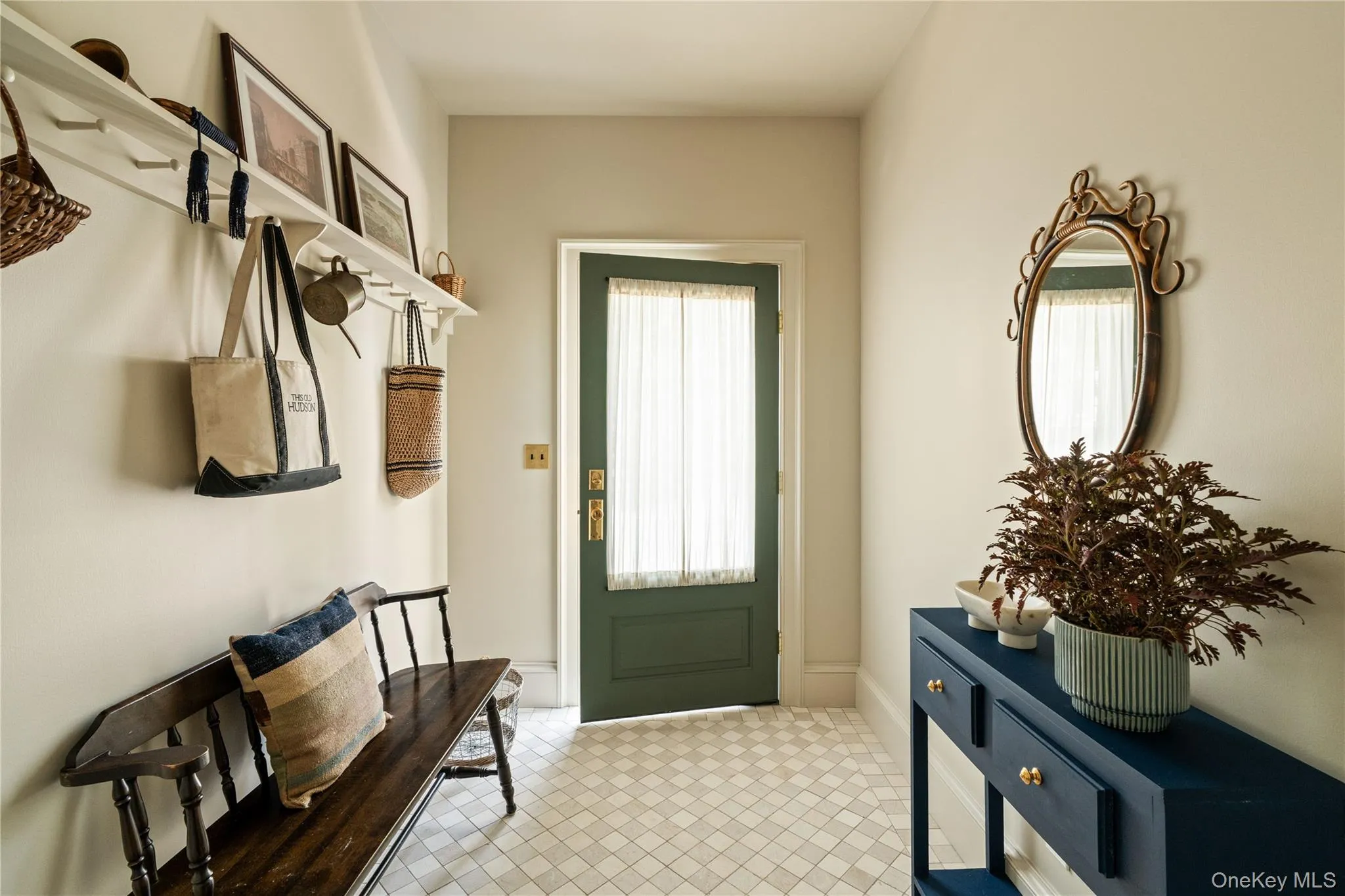 309 State Street, Hudson, NY, 4 Bedrooms Bedrooms, 10 Rooms Rooms,3 BathroomsBathrooms,Residential,For Rent,State,0,1026186 309 State Street, Hudson, NY, 4 Bedrooms Bedrooms, 10 Rooms Rooms,3 BathroomsBathrooms,Residential,For Rent,State,0,1026186