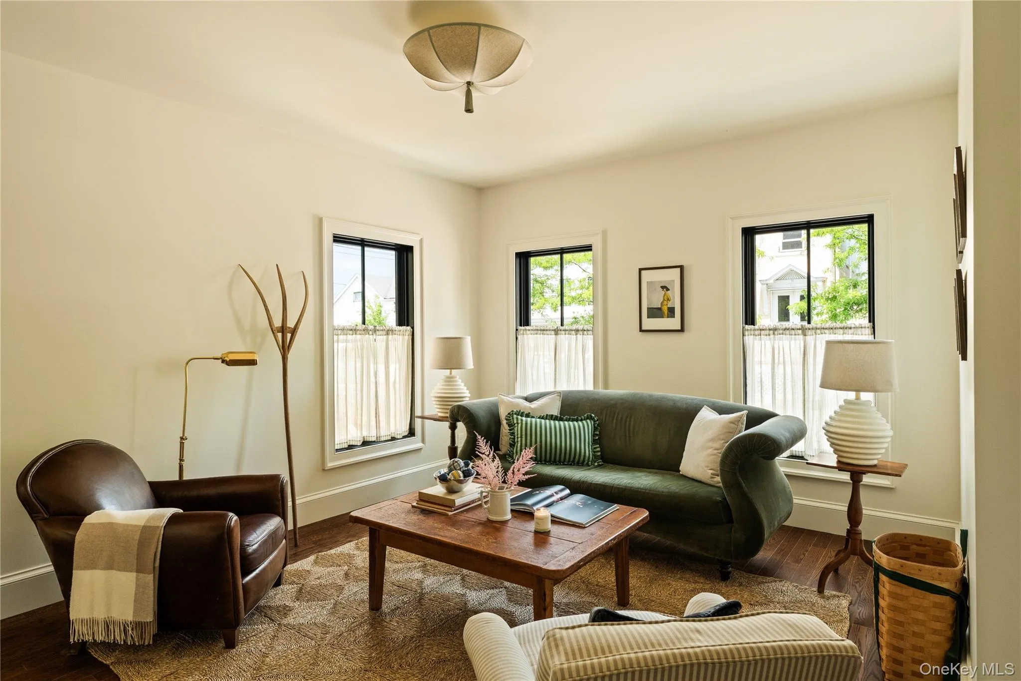 309 State Street, Hudson, NY, 4 Bedrooms Bedrooms, 10 Rooms Rooms,3 BathroomsBathrooms,Residential,For Rent,State,0,1026186 309 State Street, Hudson, NY, 4 Bedrooms Bedrooms, 10 Rooms Rooms,3 BathroomsBathrooms,Residential,For Rent,State,0,1026186