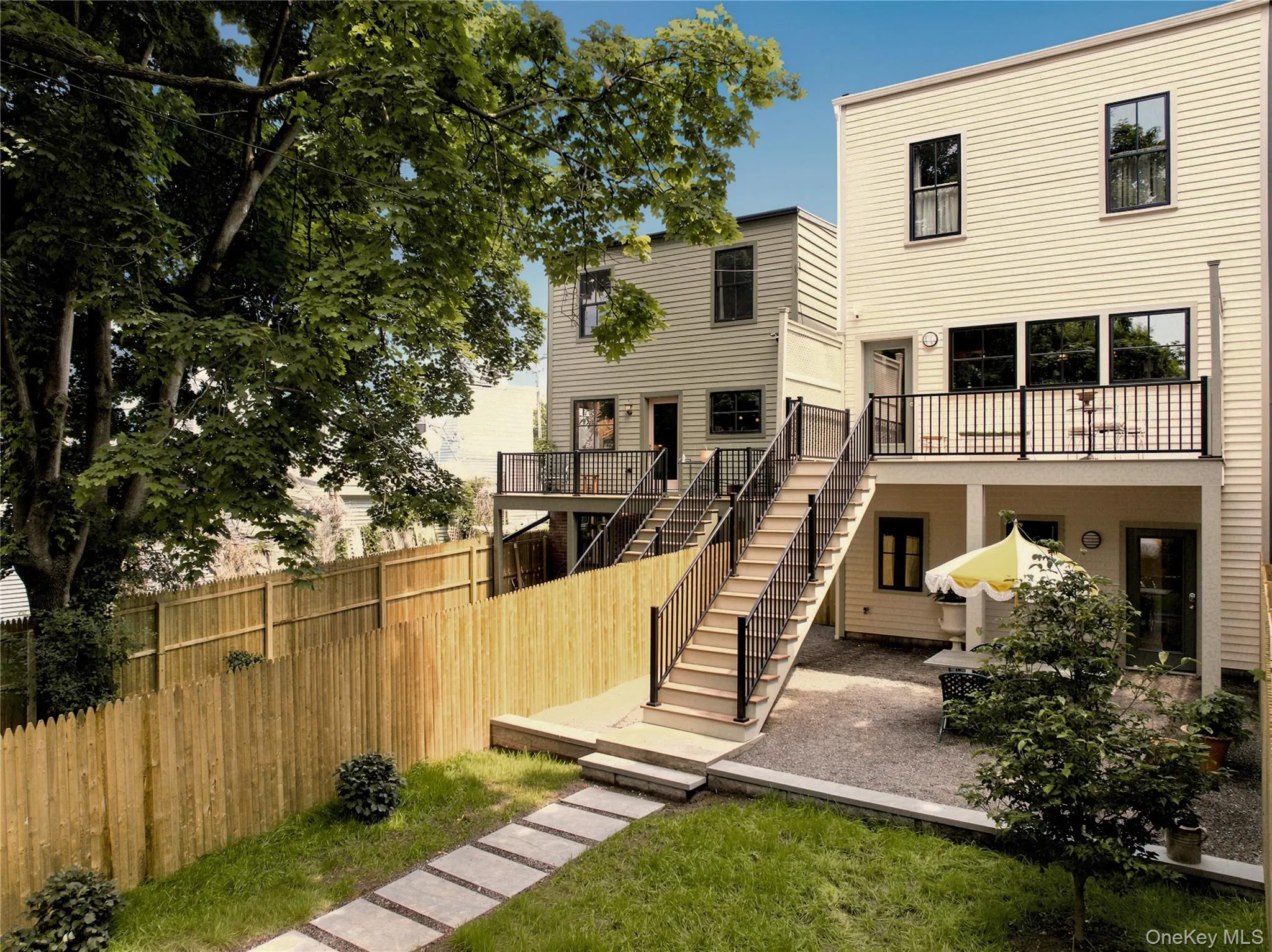 309 State Street, Hudson, NY, 4 Bedrooms Bedrooms, 10 Rooms Rooms,3 BathroomsBathrooms,Residential,For Rent,State,0,1026186 309 State Street, Hudson, NY, 4 Bedrooms Bedrooms, 10 Rooms Rooms,3 BathroomsBathrooms,Residential,For Rent,State,0,1026186
