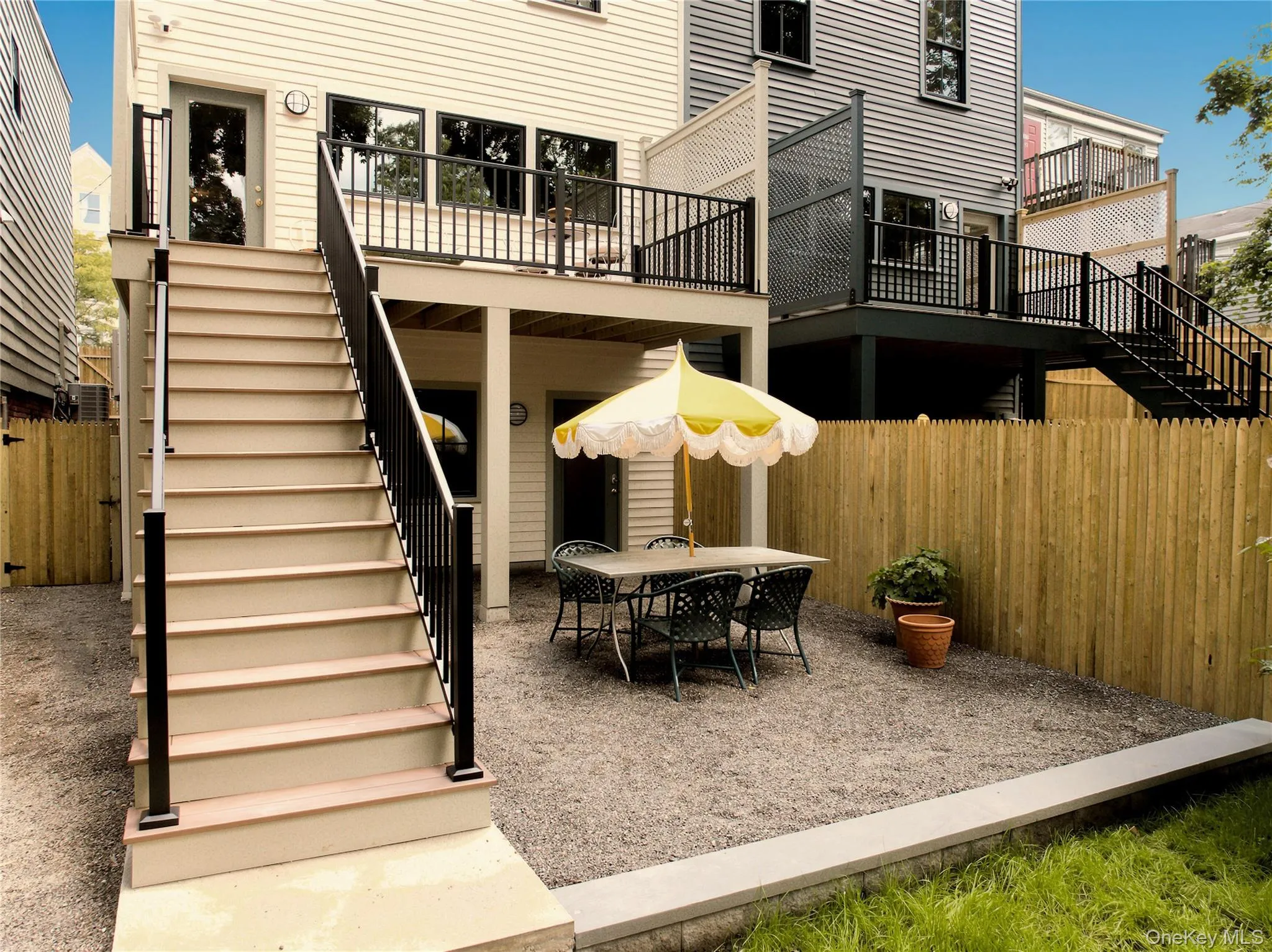 309 State Street, Hudson, NY, 4 Bedrooms Bedrooms, 10 Rooms Rooms,3 BathroomsBathrooms,Residential,For Rent,State,0,1026186 309 State Street, Hudson, NY, 4 Bedrooms Bedrooms, 10 Rooms Rooms,3 BathroomsBathrooms,Residential,For Rent,State,0,1026186
