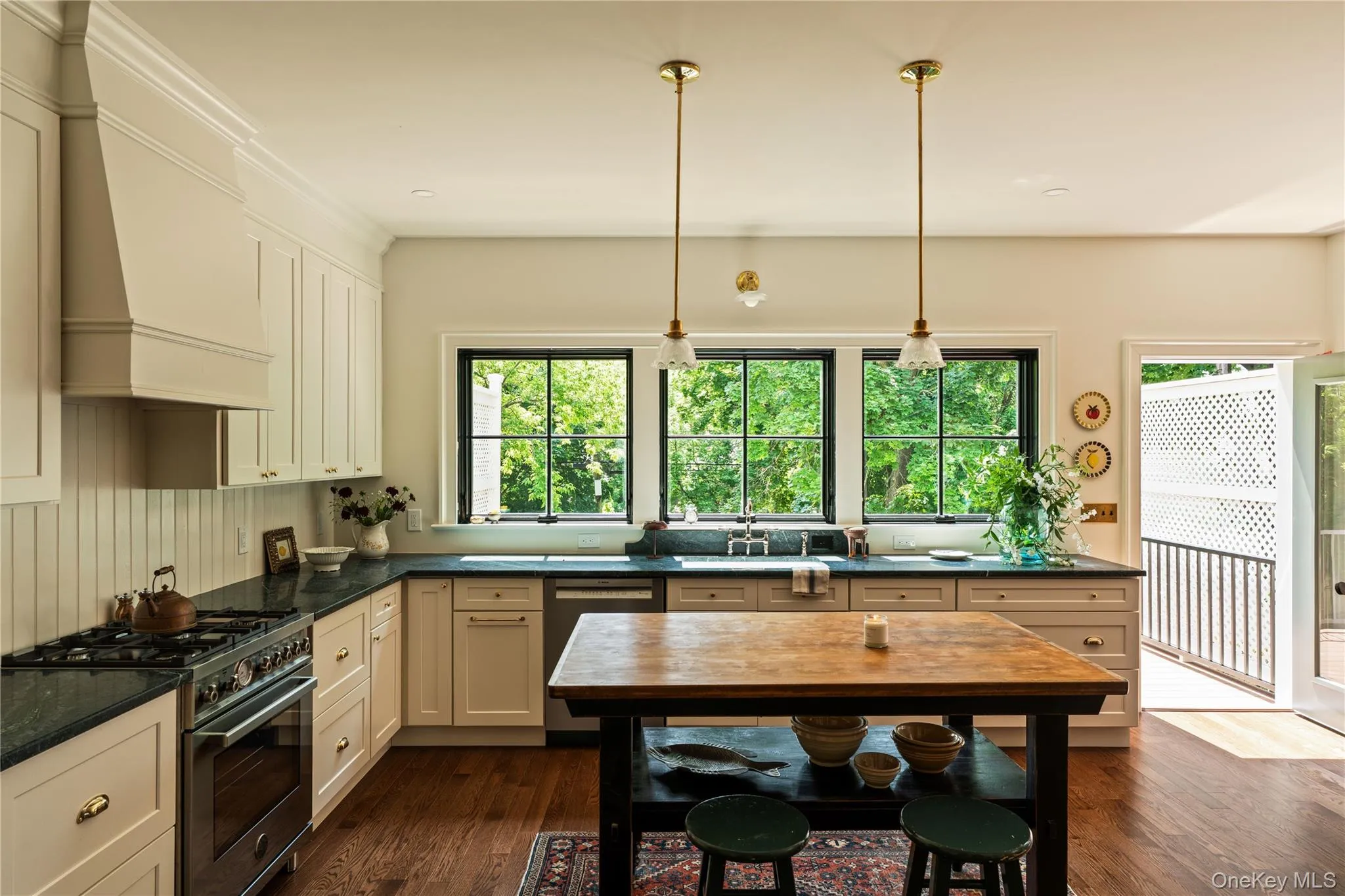 309 State Street, Hudson, NY, 4 Bedrooms Bedrooms, 10 Rooms Rooms,3 BathroomsBathrooms,Residential,For Rent,State,0,1026186 309 State Street, Hudson, NY, 4 Bedrooms Bedrooms, 10 Rooms Rooms,3 BathroomsBathrooms,Residential,For Rent,State,0,1026186