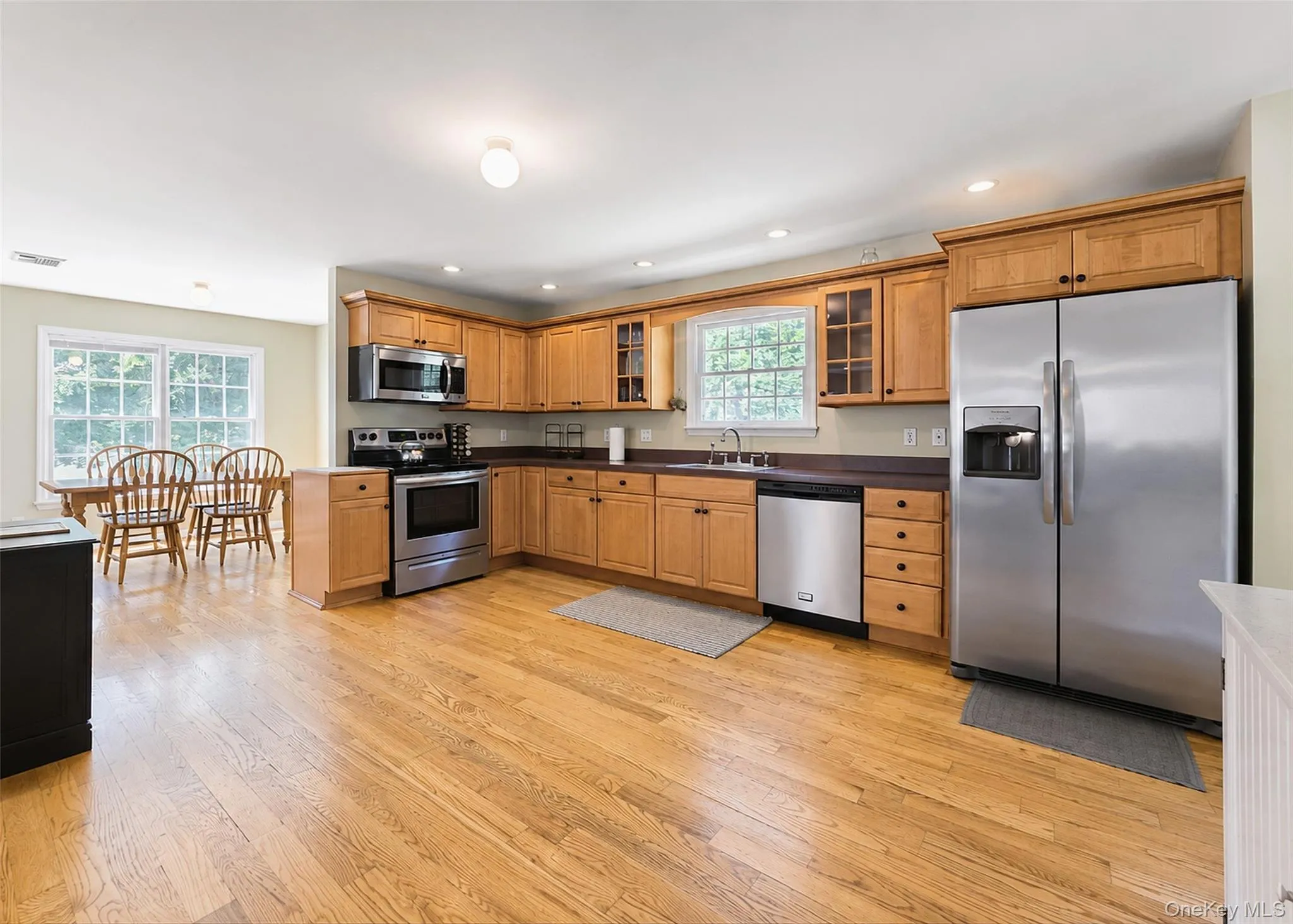 21 Sailer Street, Smithtown, NY, 3 Bedrooms Bedrooms, 7 Rooms Rooms,3 BathroomsBathrooms,Residential,For Rent,Sailer,0,1026187 21 Sailer Street, Smithtown, NY, 3 Bedrooms Bedrooms, 7 Rooms Rooms,3 BathroomsBathrooms,Residential,For Rent,Sailer,0,1026187
