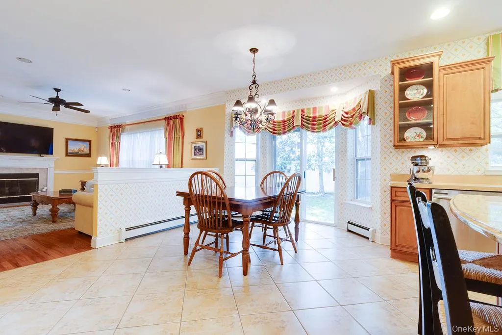 65 Betty Ann Drive, Brookhaven, NY, 5 Bedrooms Bedrooms, 10 Rooms Rooms,2 BathroomsBathrooms,Residential,For Rent,Betty Ann,0,1026188 65 Betty Ann Drive, Brookhaven, NY, 5 Bedrooms Bedrooms, 10 Rooms Rooms,2 BathroomsBathrooms,Residential,For Rent,Betty Ann,0,1026188