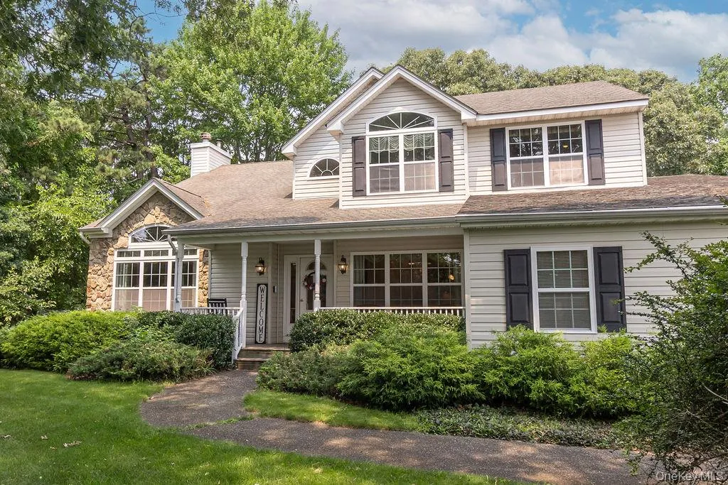 65 Betty Ann Drive, Brookhaven, NY, 5 Bedrooms Bedrooms, 10 Rooms Rooms,2 BathroomsBathrooms,Residential,For Rent,Betty Ann,0,1026188 65 Betty Ann Drive, Brookhaven, NY, 5 Bedrooms Bedrooms, 10 Rooms Rooms,2 BathroomsBathrooms,Residential,For Rent,Betty Ann,0,1026188