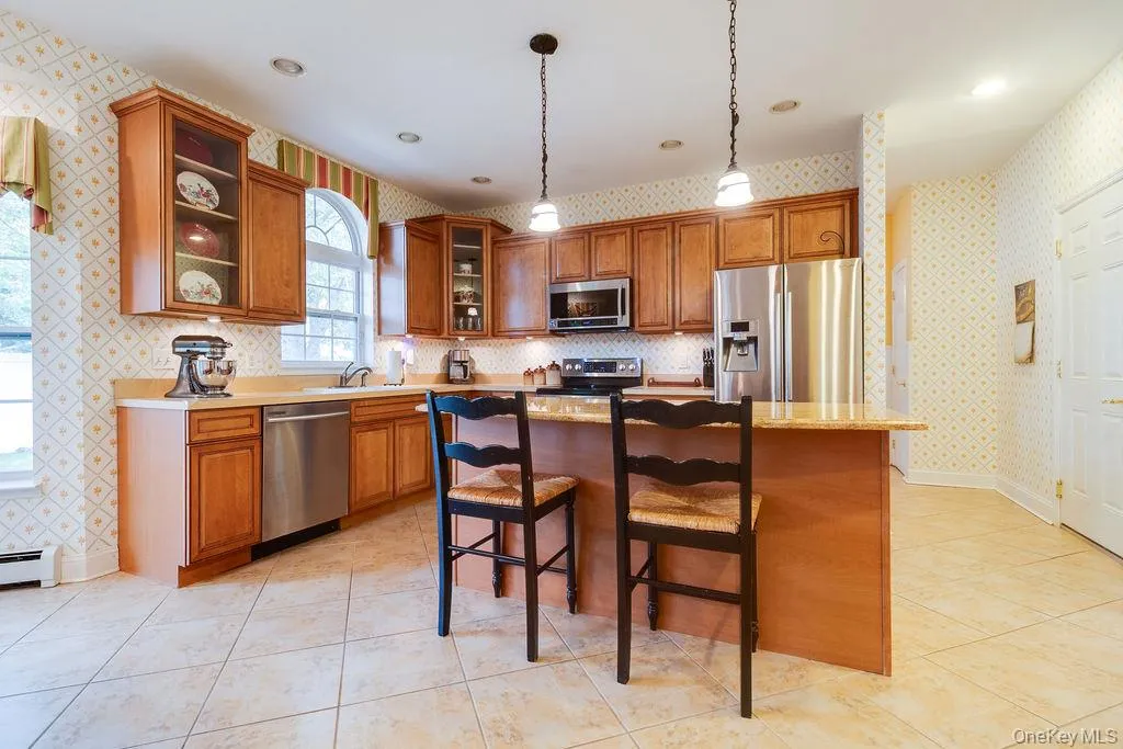65 Betty Ann Drive, Brookhaven, NY, 5 Bedrooms Bedrooms, 10 Rooms Rooms,2 BathroomsBathrooms,Residential,For Rent,Betty Ann,0,1026188 65 Betty Ann Drive, Brookhaven, NY, 5 Bedrooms Bedrooms, 10 Rooms Rooms,2 BathroomsBathrooms,Residential,For Rent,Betty Ann,0,1026188