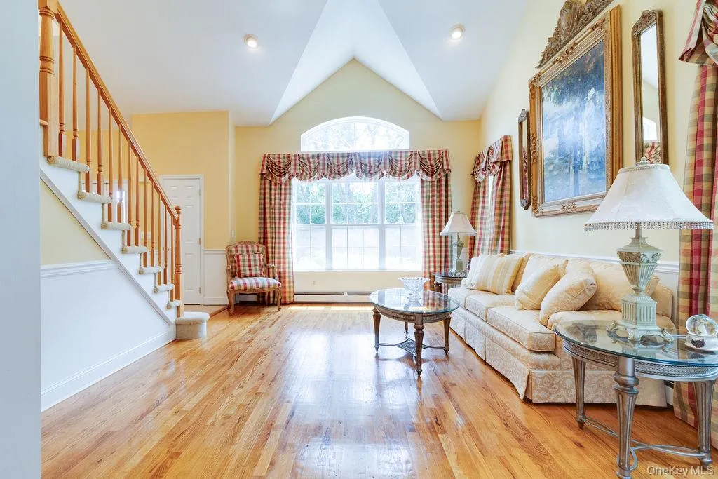 65 Betty Ann Drive, Brookhaven, NY, 5 Bedrooms Bedrooms, 10 Rooms Rooms,2 BathroomsBathrooms,Residential,For Rent,Betty Ann,0,1026188 65 Betty Ann Drive, Brookhaven, NY, 5 Bedrooms Bedrooms, 10 Rooms Rooms,2 BathroomsBathrooms,Residential,For Rent,Betty Ann,0,1026188