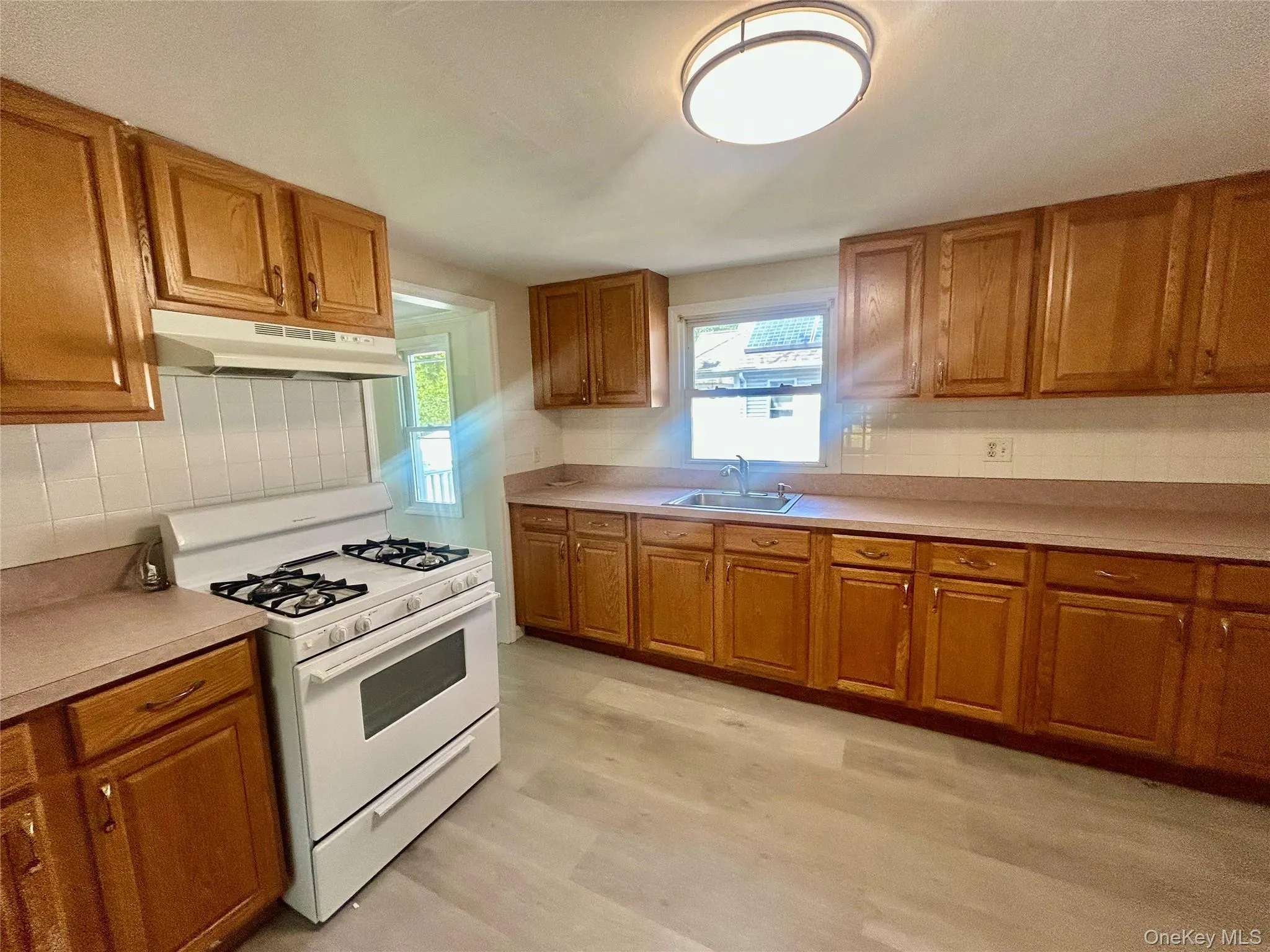 221 Long Island Avenue, Brookhaven, NY, 3 Bedrooms Bedrooms, 6 Rooms Rooms,1 BathroomBathrooms,Residential Lease,For Rent,Long Island,0,1026189 221 Long Island Avenue, Brookhaven, NY, 3 Bedrooms Bedrooms, 6 Rooms Rooms,1 BathroomBathrooms,Residential Lease,For Rent,Long Island,0,1026189