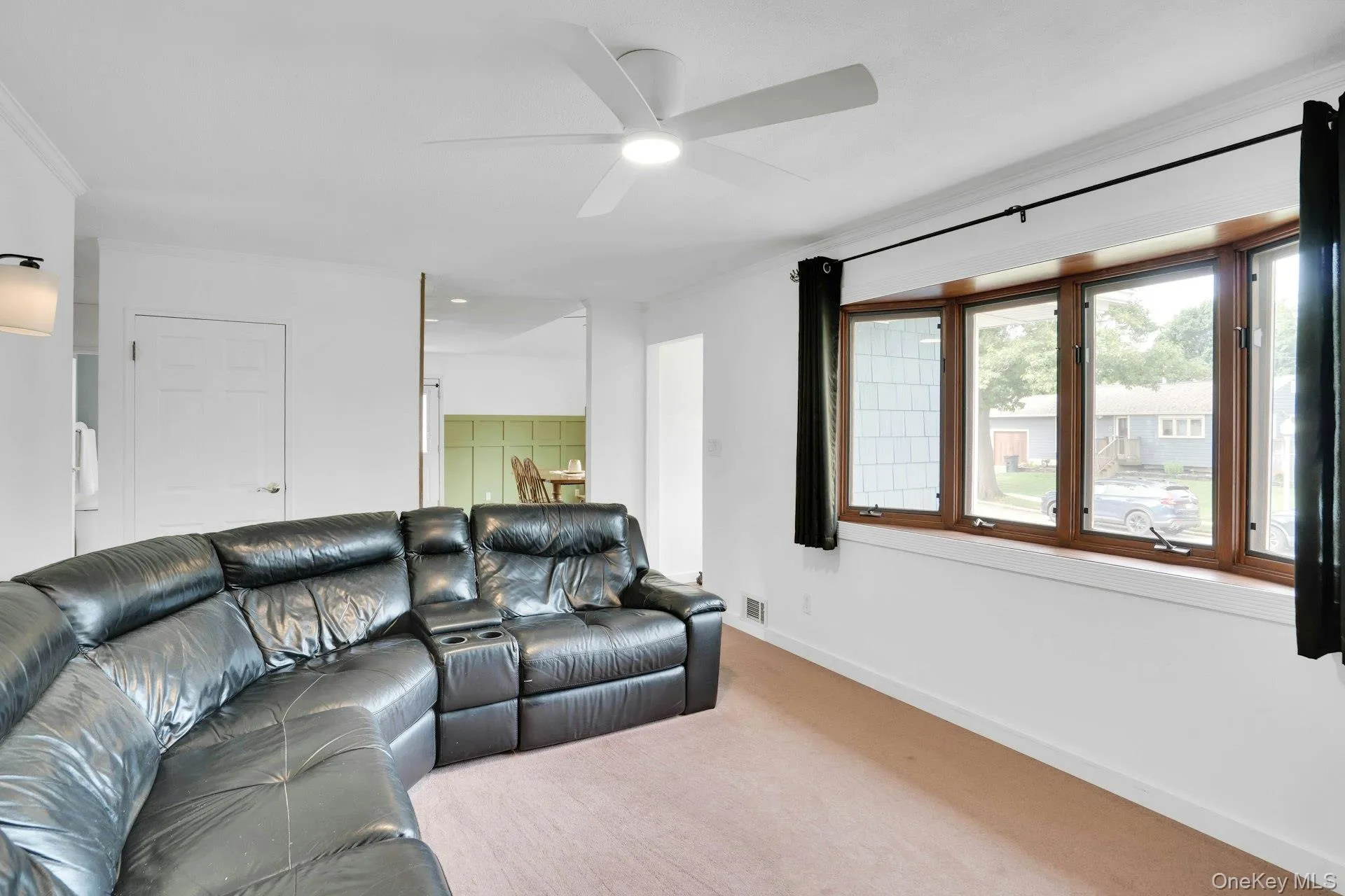 Fabulous natural light from picture window. Fabulous natural light from picture window.