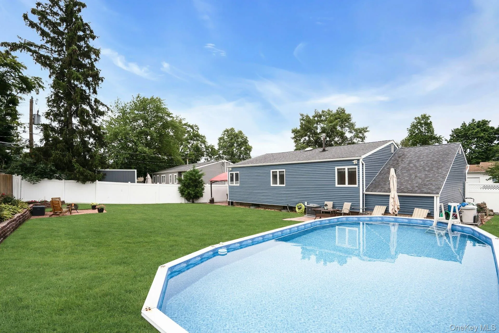 5 Stagg Lane, Huntington, NY, 3 Bedrooms Bedrooms, 5 Rooms Rooms,1 BathroomBathrooms,Residential,For Rent,Stagg,0,1026195 5 Stagg Lane, Huntington, NY, 3 Bedrooms Bedrooms, 5 Rooms Rooms,1 BathroomBathrooms,Residential,For Rent,Stagg,0,1026195