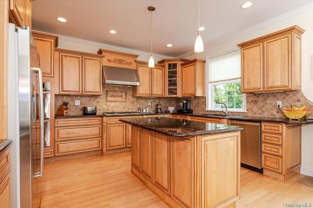 15 Penn Street, Long Beach, NY, 5 Bedrooms Bedrooms, 12 Rooms Rooms,3 BathroomsBathrooms,Residential Lease,For Rent,Penn,0,1026196 15 Penn Street, Long Beach, NY, 5 Bedrooms Bedrooms, 12 Rooms Rooms,3 BathroomsBathrooms,Residential Lease,For Rent,Penn,0,1026196