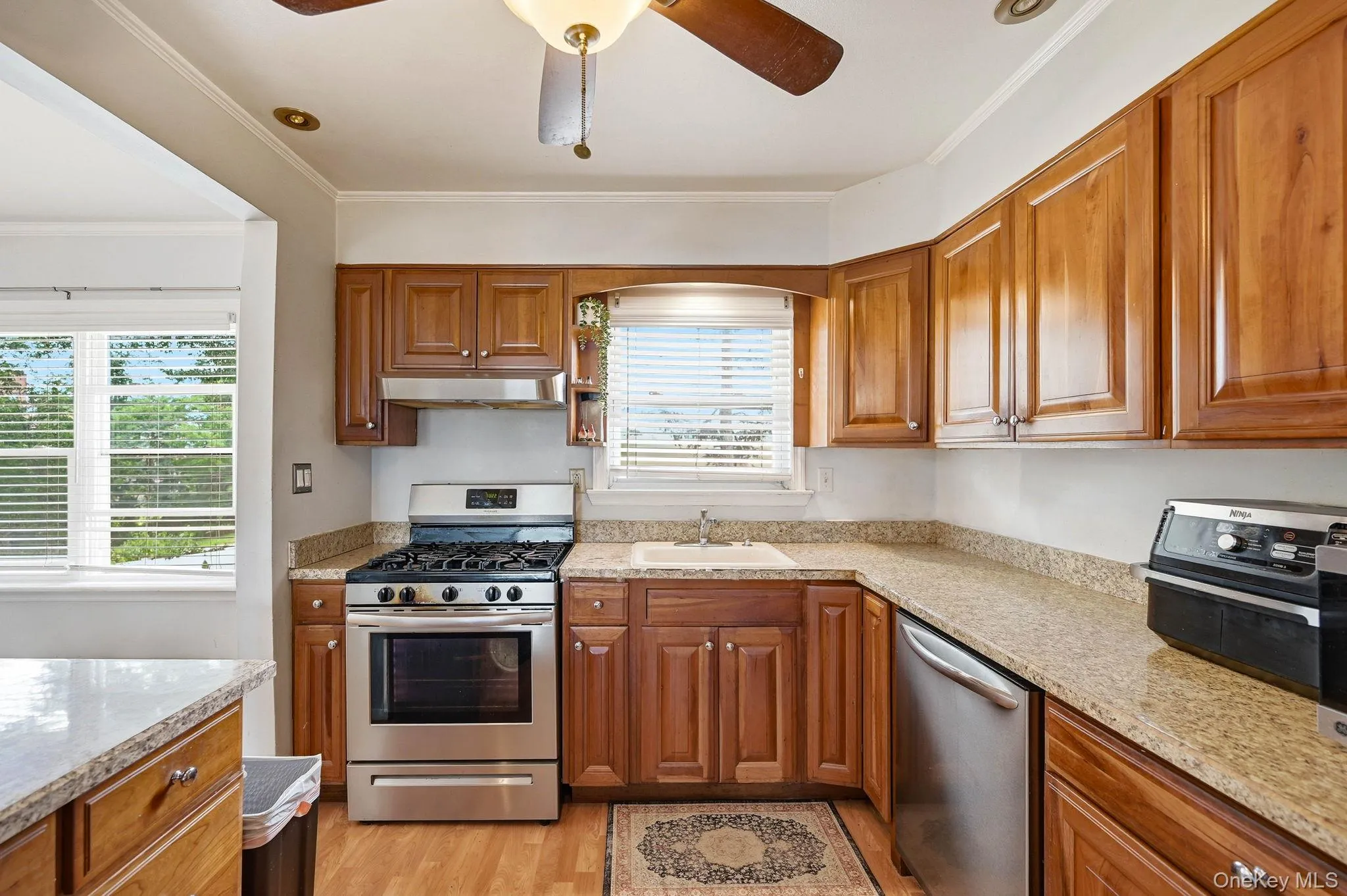 58 Dexter Road, Yonkers, NY, 4 Bedrooms Bedrooms, 7 Rooms Rooms,2 BathroomsBathrooms,Residential,For Rent,Dexter,0,1026199 58 Dexter Road, Yonkers, NY, 4 Bedrooms Bedrooms, 7 Rooms Rooms,2 BathroomsBathrooms,Residential,For Rent,Dexter,0,1026199